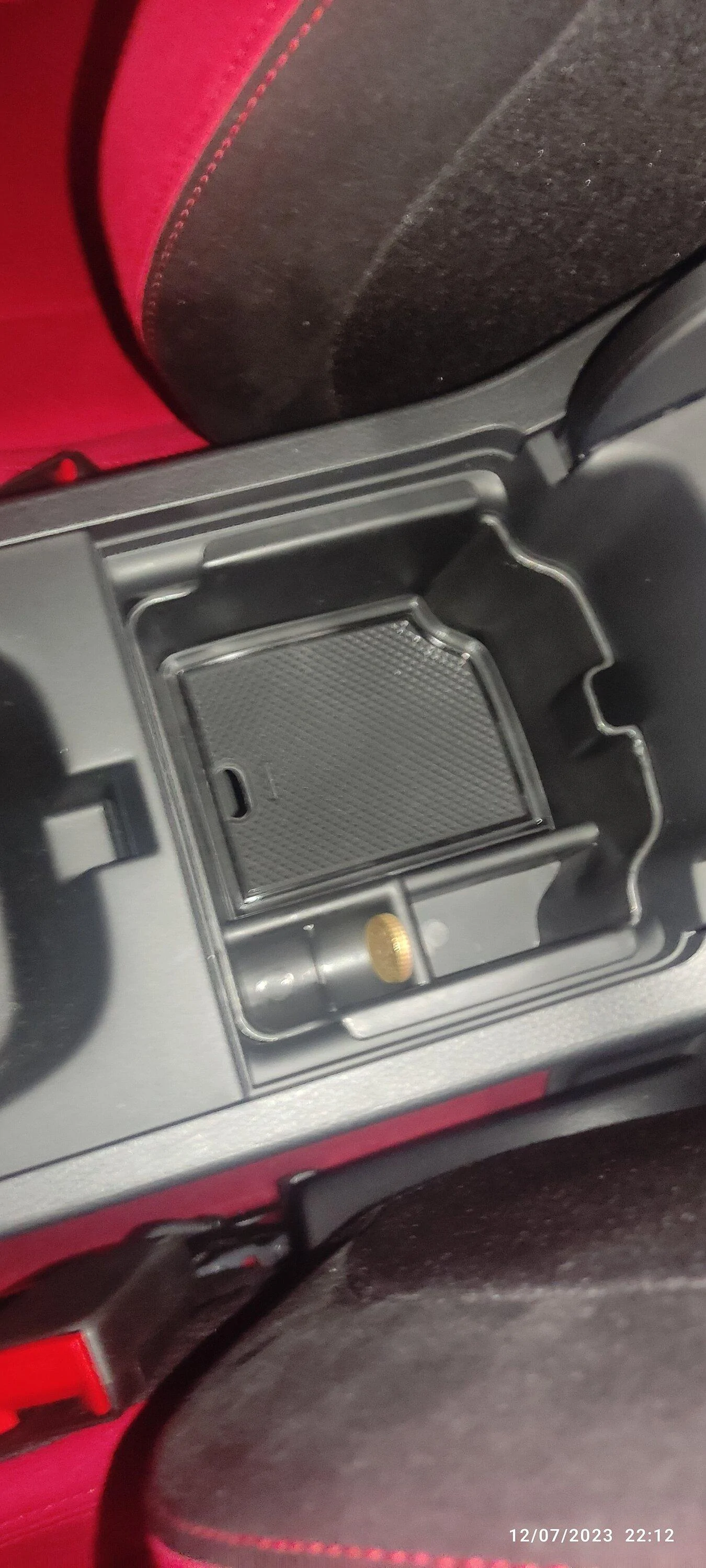 11th Gen Honda Civic Honda Alcantara Suede Steering wheel and Red shifter worth it? IMG_20230712_221247