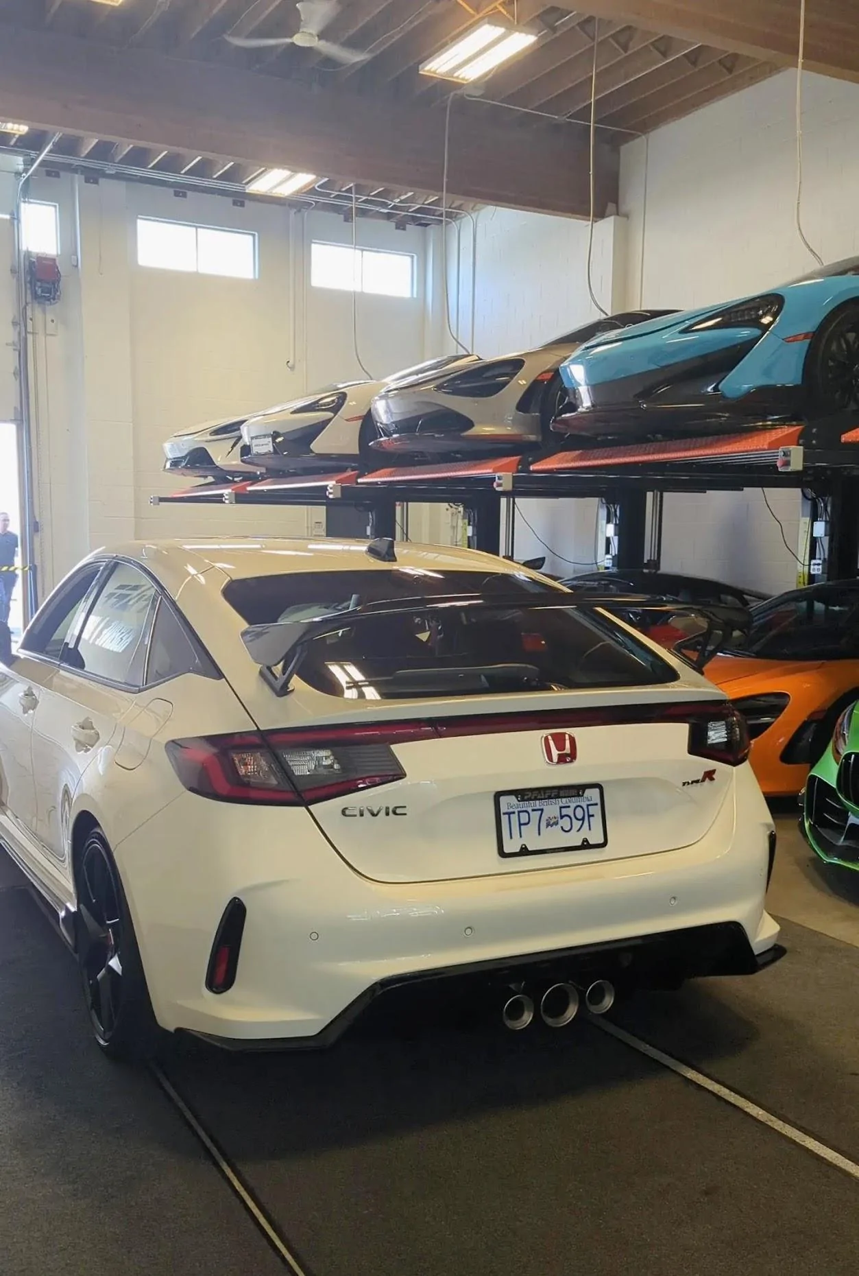11th Gen Honda Civic Canadian dealer asked what colour Type R I want IMG_20230714_155125_049-EDIT