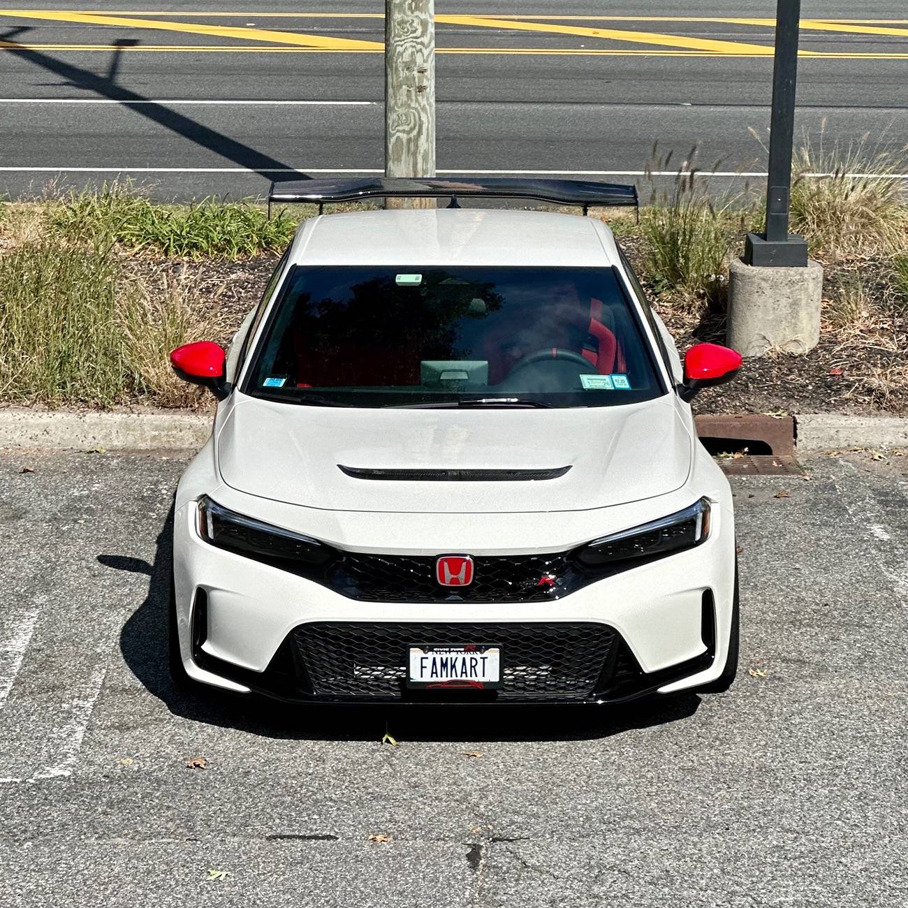 11th Gen Honda Civic Official CHAMPIONSHIP WHITE FL5 Type R Photos Thread IMG_2208