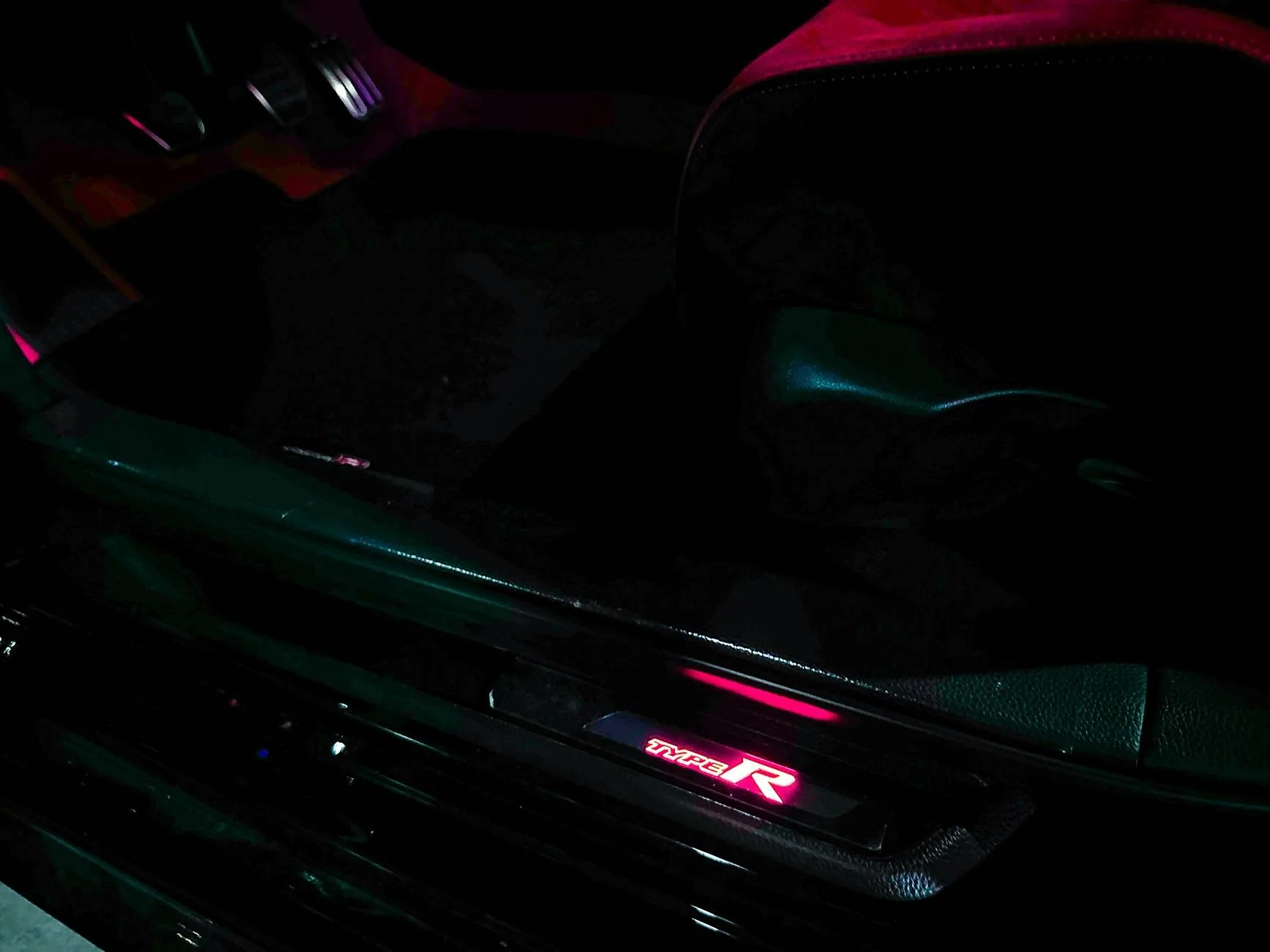 11th Gen Honda Civic NeRO our 25' CTR ....an unathorized purchase that the CFO absolutely ♥️'s IMG_2247