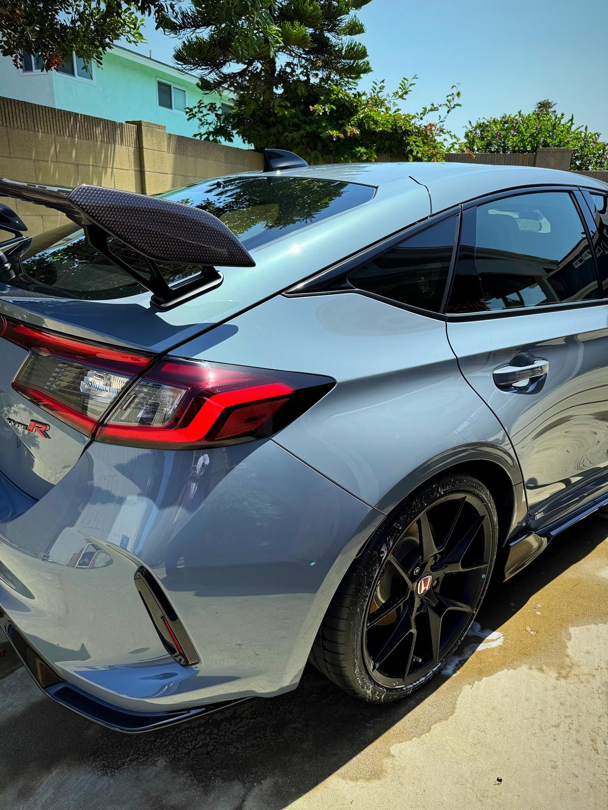 11th Gen Honda Civic What did you do to your FL5 today? IMG_2285