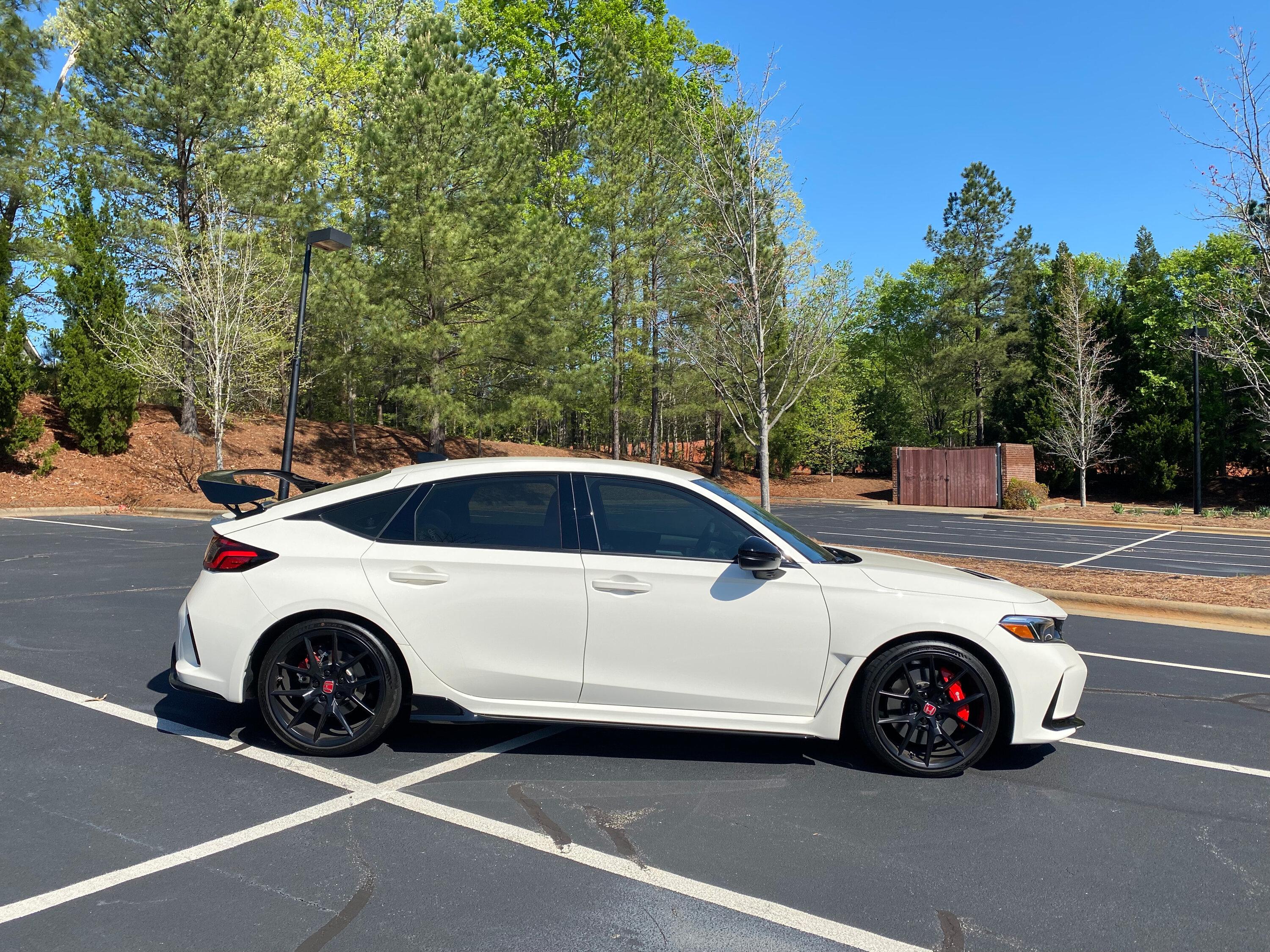 11th Gen Honda Civic 2023 Honda Civic Type R Championship White - 2,000 miles IMG_2297