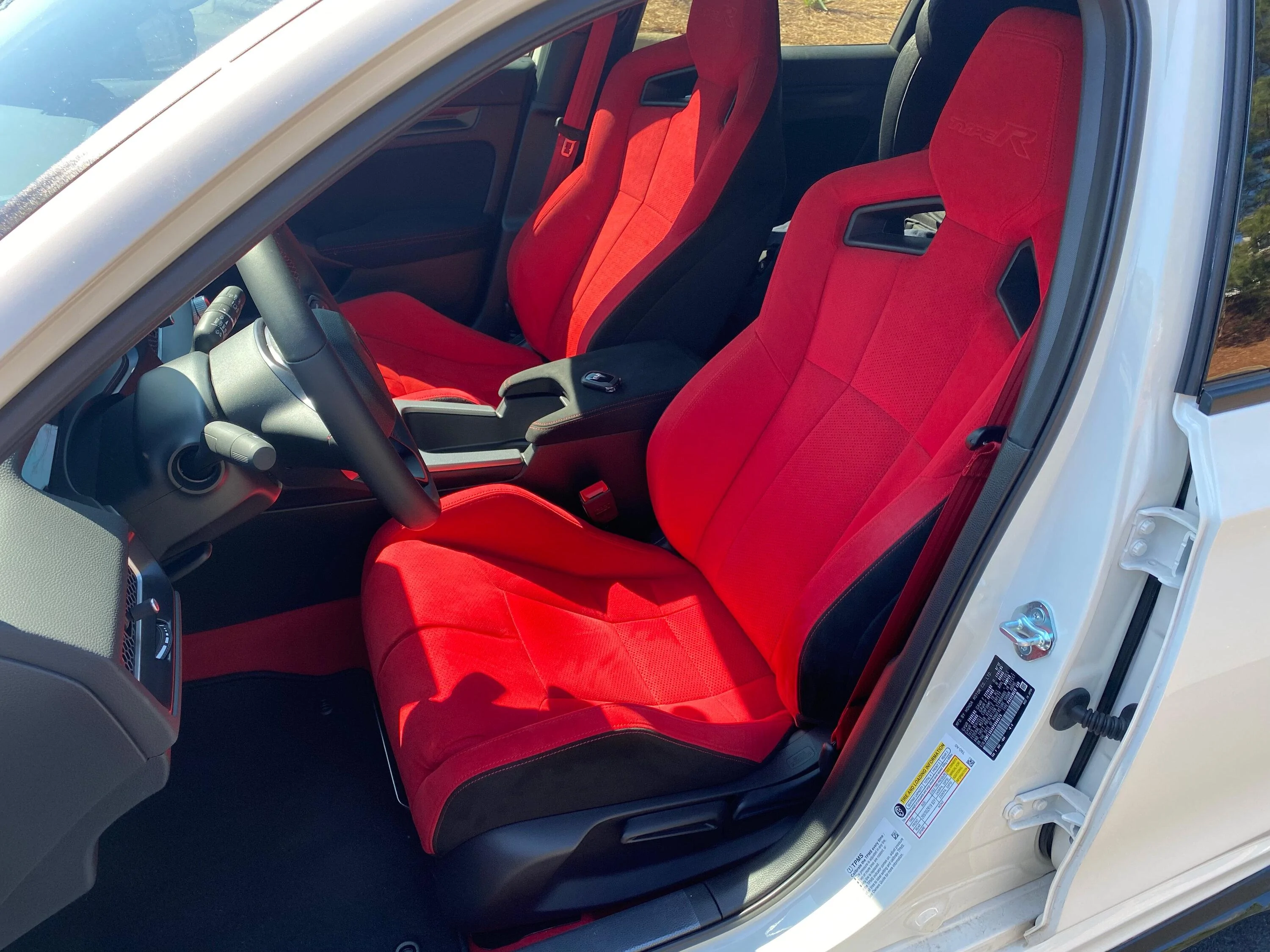 11th Gen Honda Civic 2023 Honda Civic Type R Championship White - 2,000 miles IMG_2304