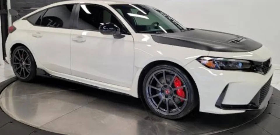 11th Gen Honda Civic Know the owner of this one? IMG_2508