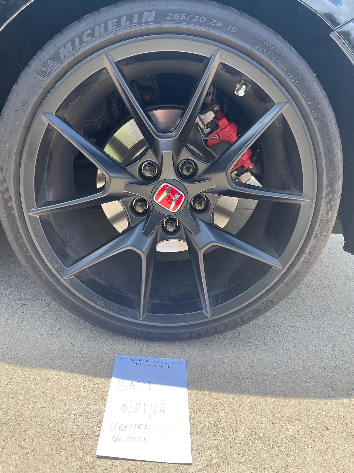 11th Gen Honda Civic { SOLD } OEM WHEELS & TIRES FOR SALE IMG_2608