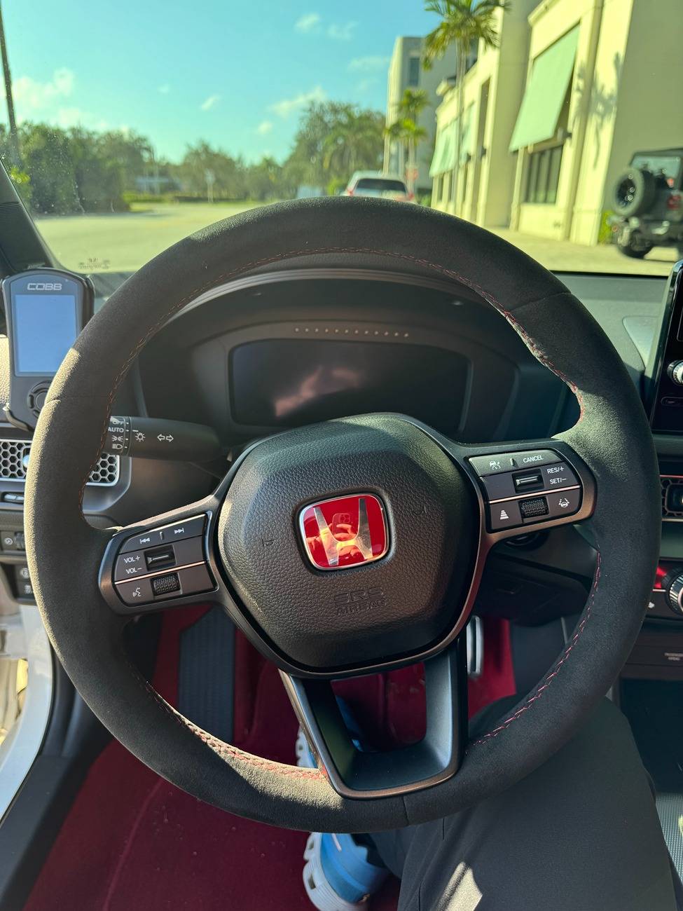 11th Gen Honda Civic Post your customized interior IMG_2742