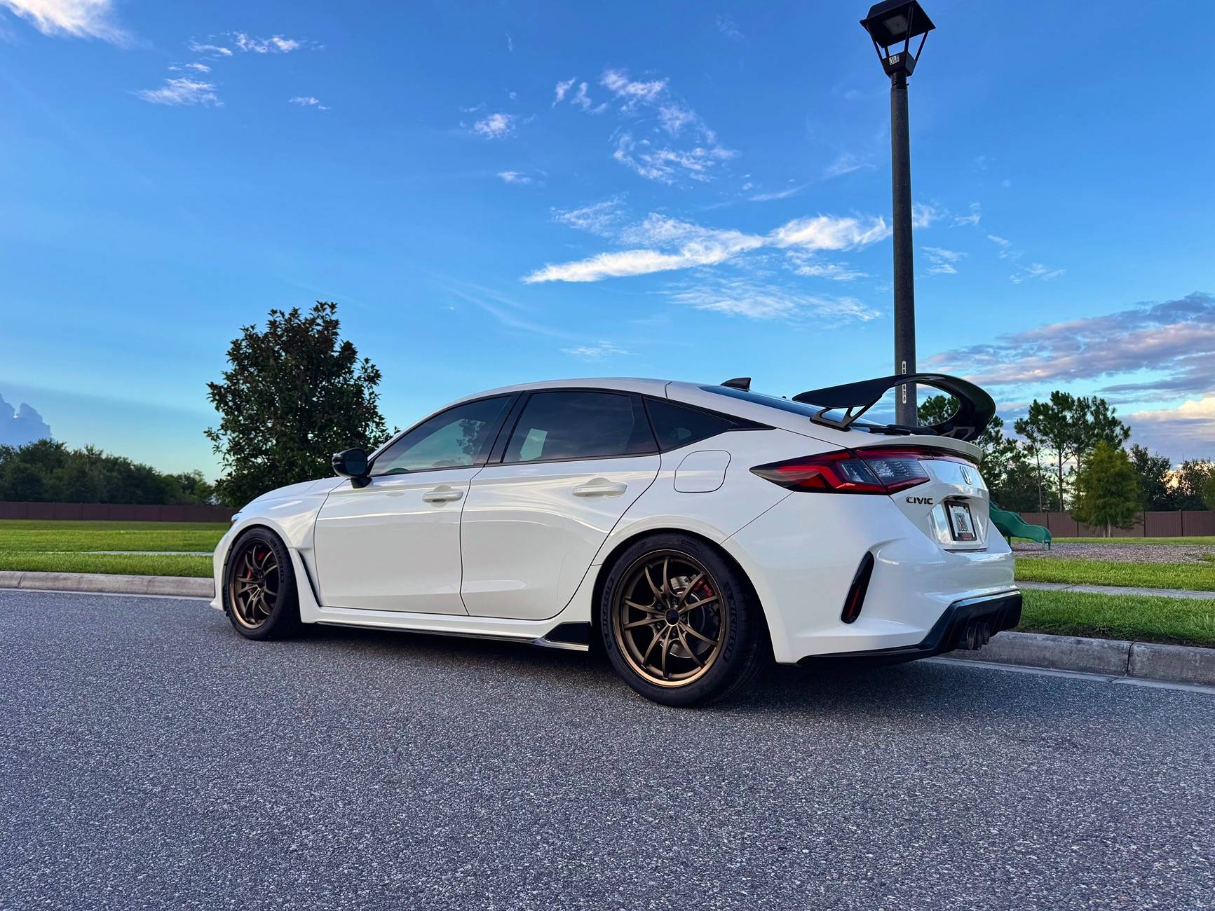 11th Gen Honda Civic What did you do to your FL5 today? IMG_2749