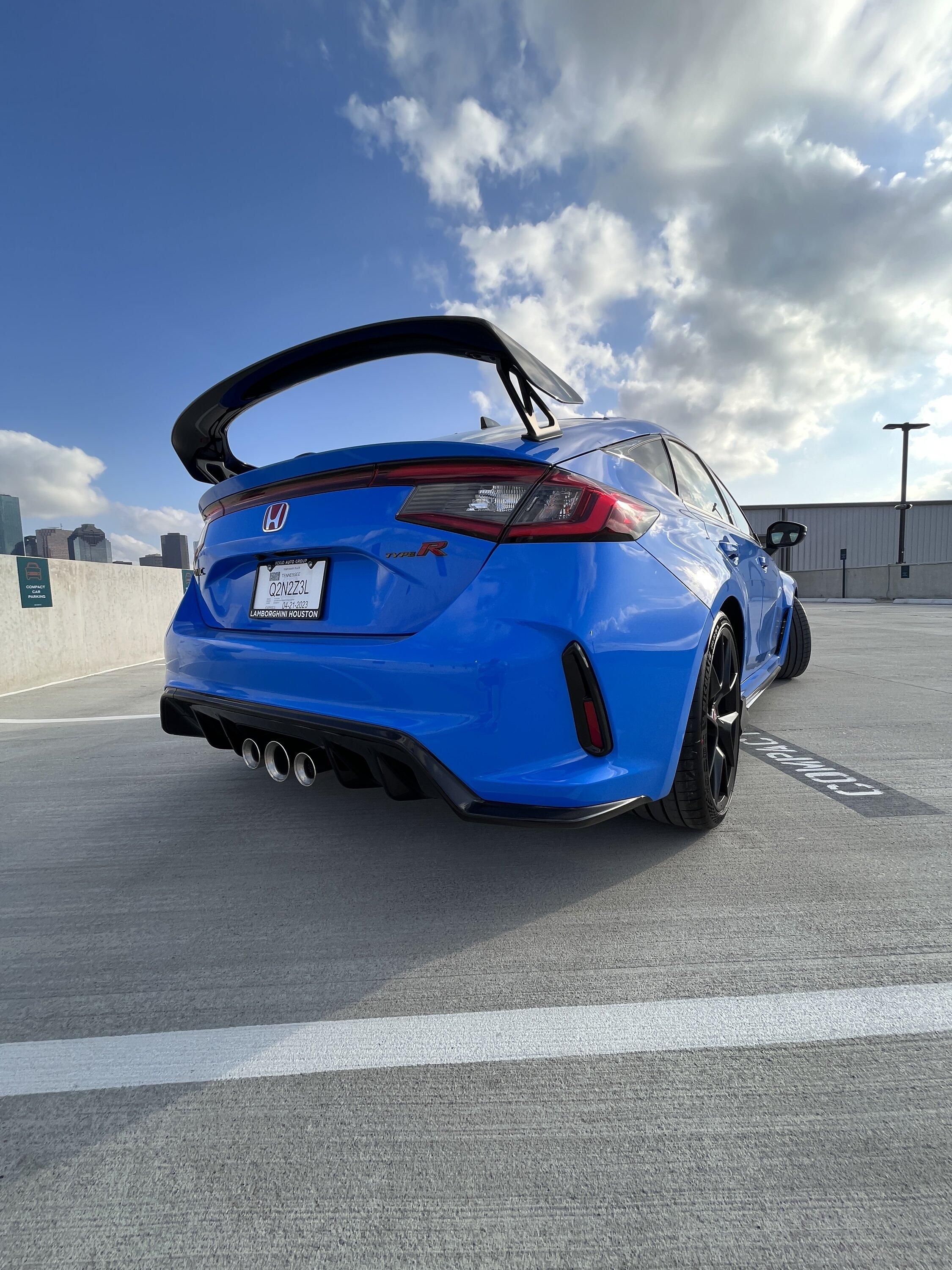 11th Gen Honda Civic Official BOOST BLUE FL5 Type R Photos Thread IMG_2806 2.JPG