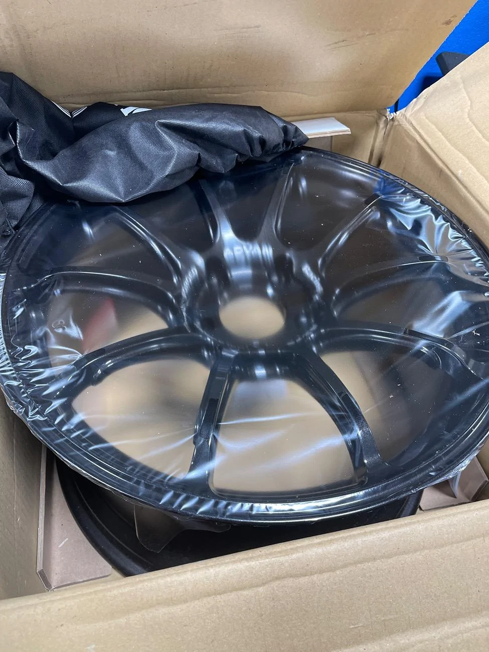 11th Gen Honda Civic PRICE DROP!!! Advan RZ-F2 in Titanium Black Type R/Type S spec IMG_3202