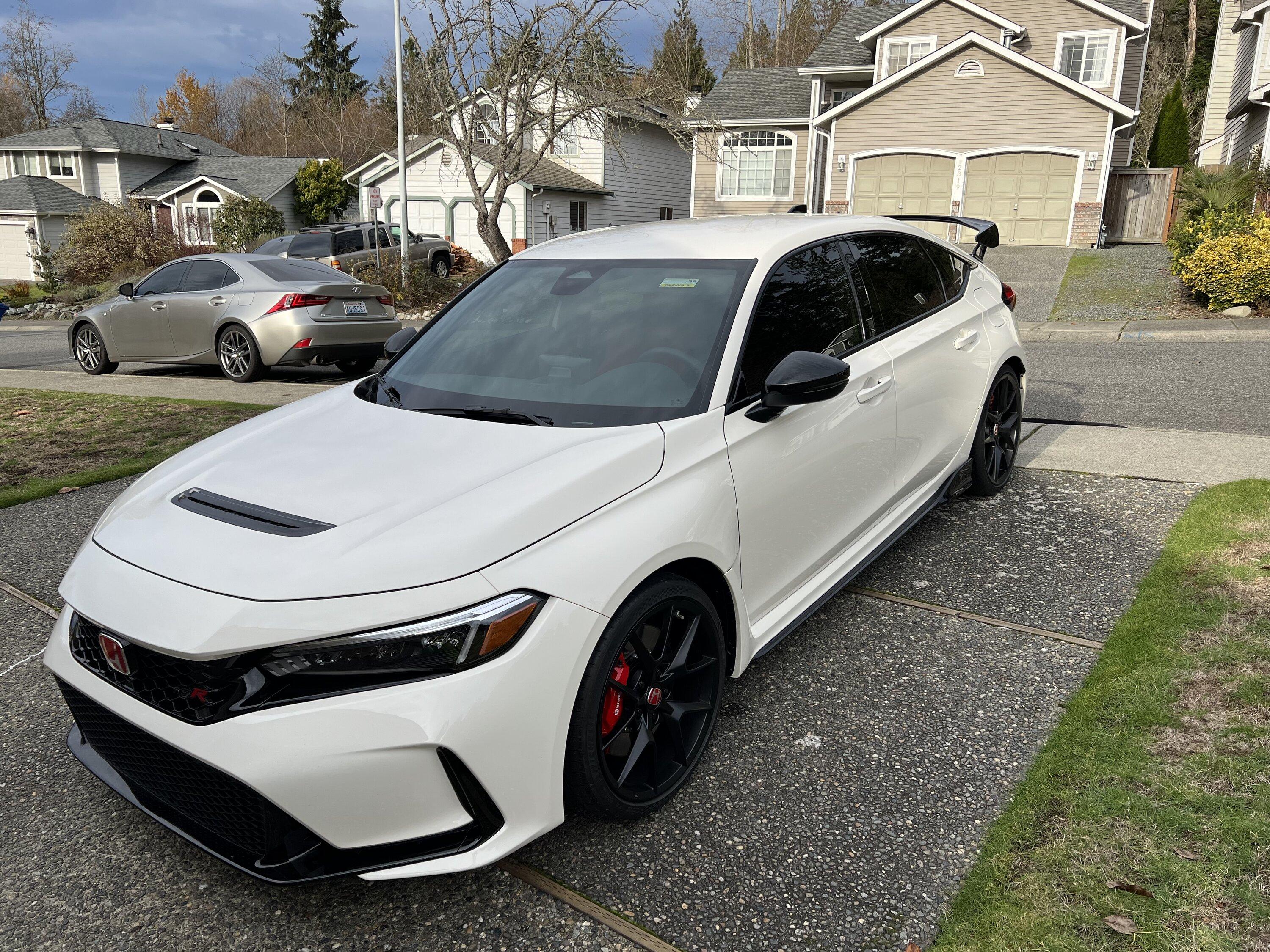 11th Gen Honda Civic What did you do to your FL5 today? IMG_3204