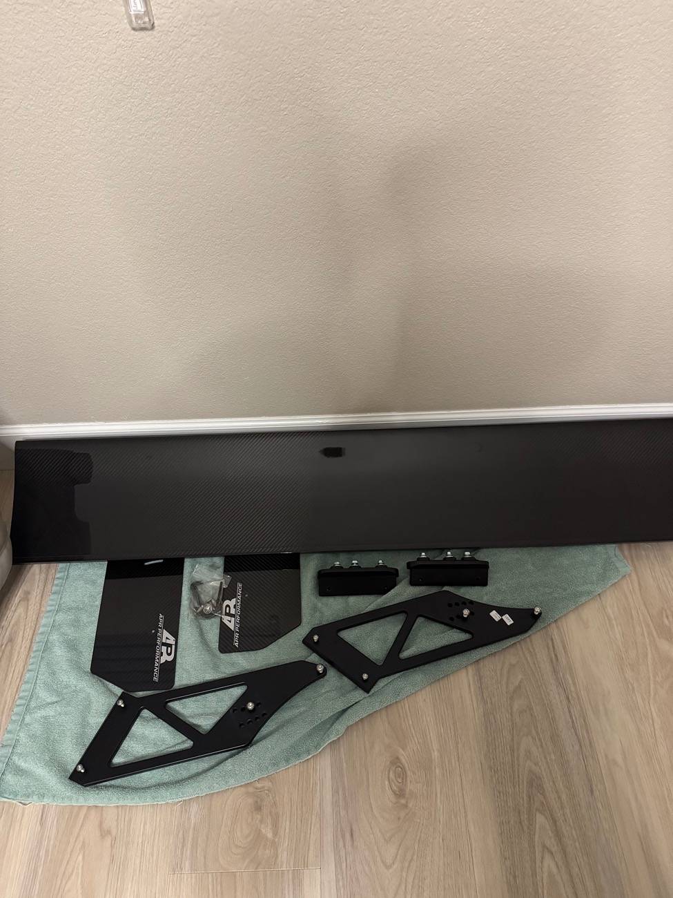 11th Gen Honda Civic SOLD - APR GT-250 carbon fiber wing IMG_3306