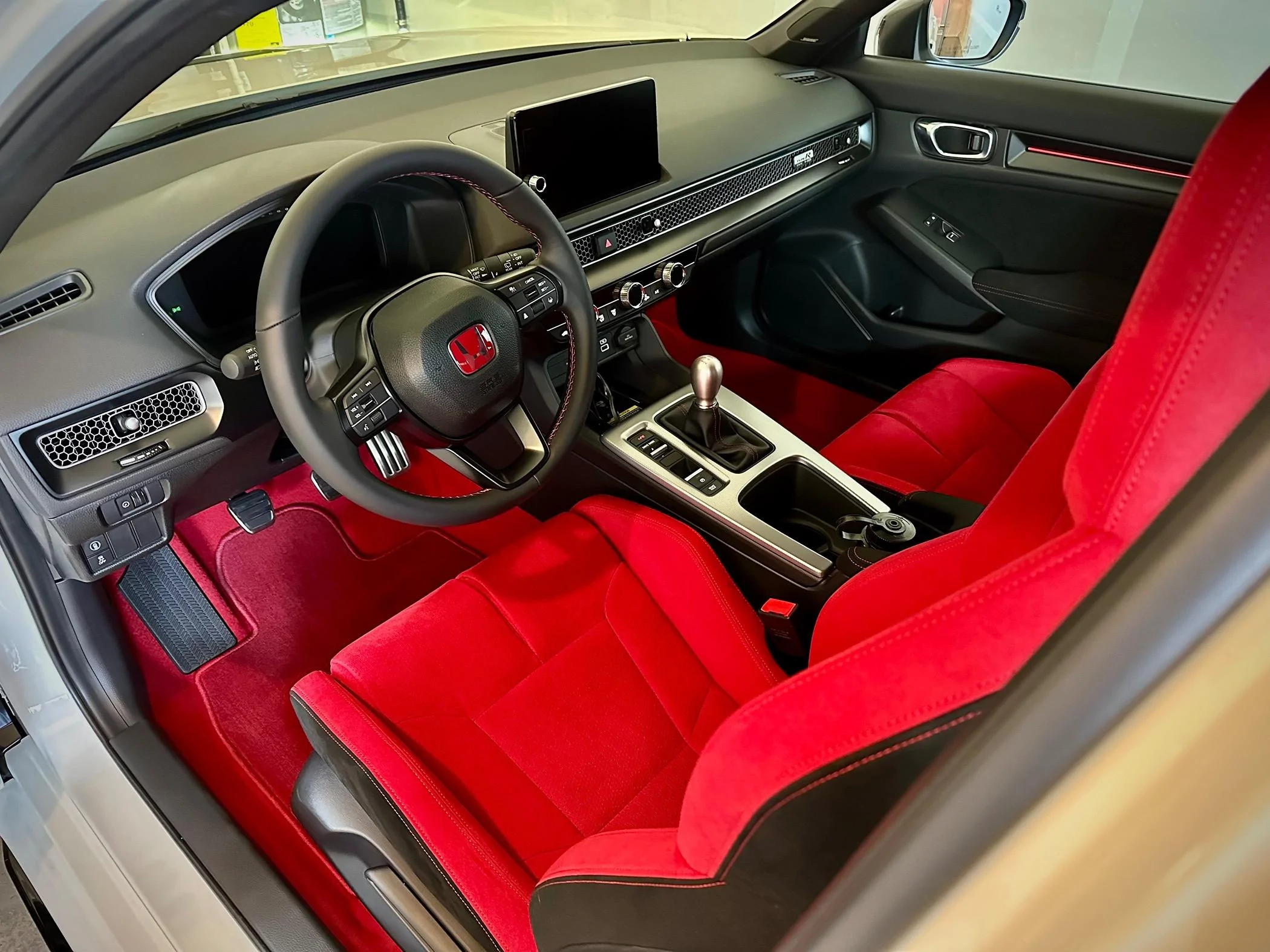 11th Gen Honda Civic What did you do to your FL5 today? IMG_3379