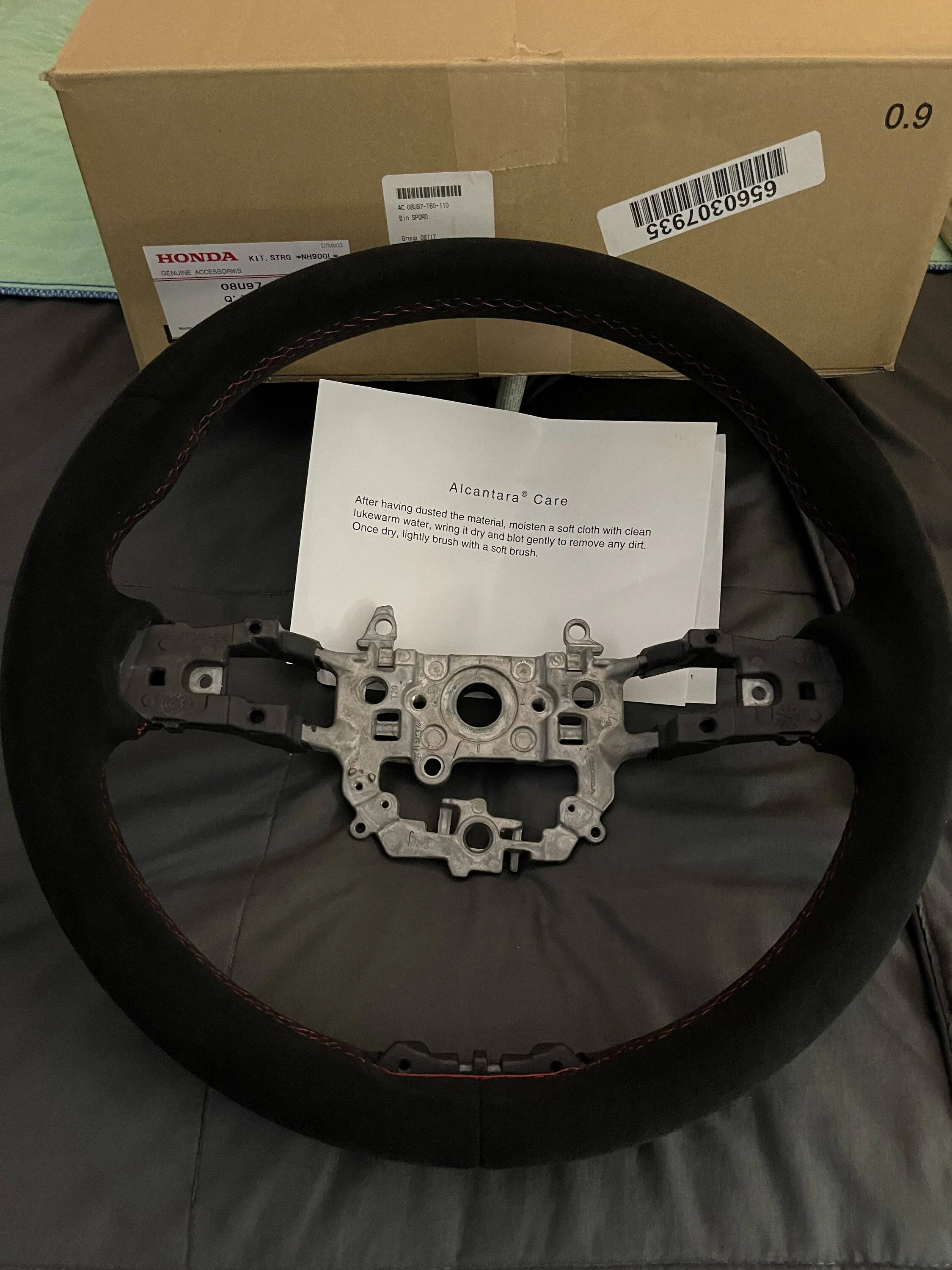 11th Gen Honda Civic SOLD- Oem Honda/Acura Alcantara Steering Wheel IMG_3428