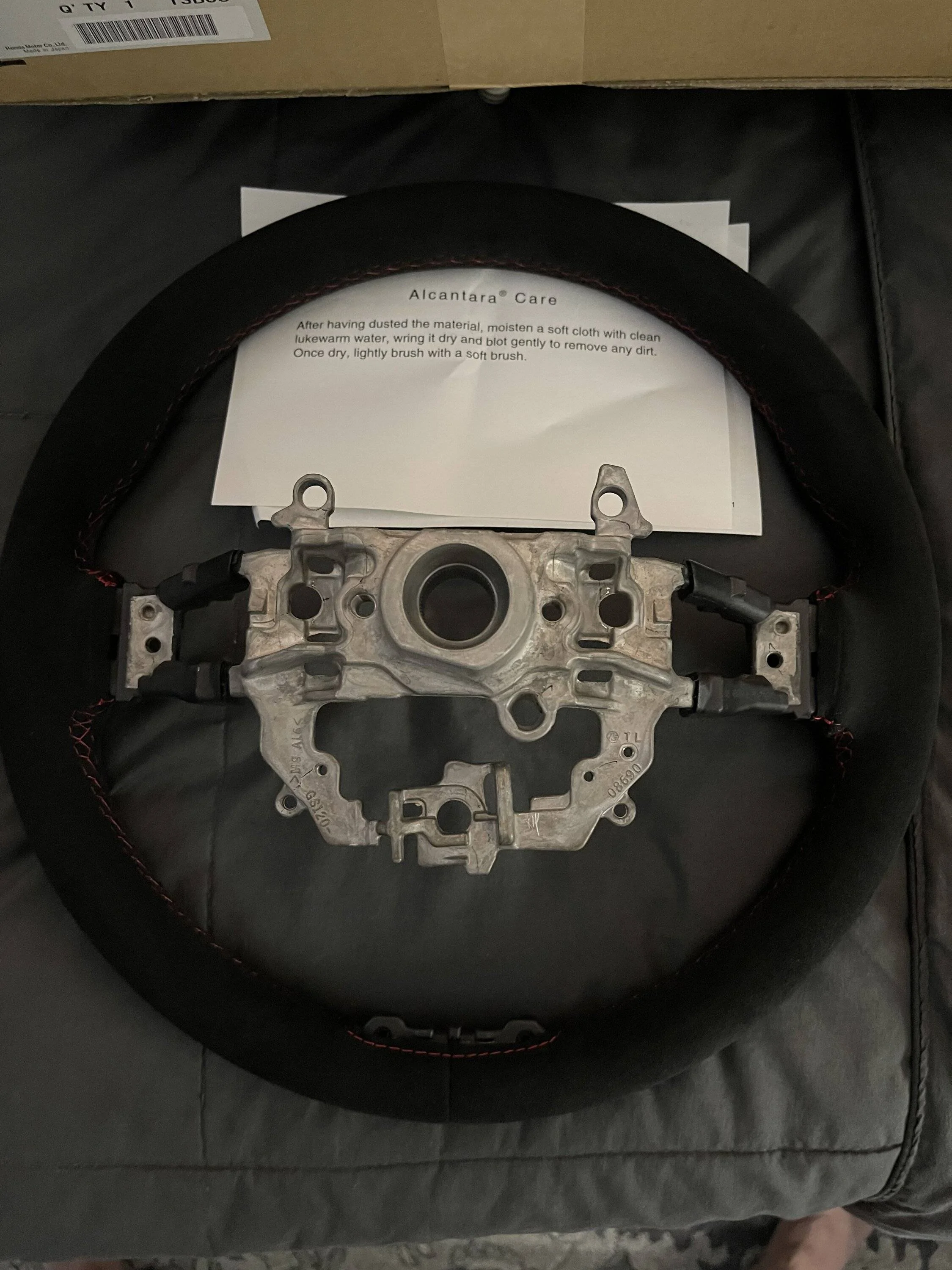 11th Gen Honda Civic SOLD- Oem Honda/Acura Alcantara Steering Wheel IMG_3430