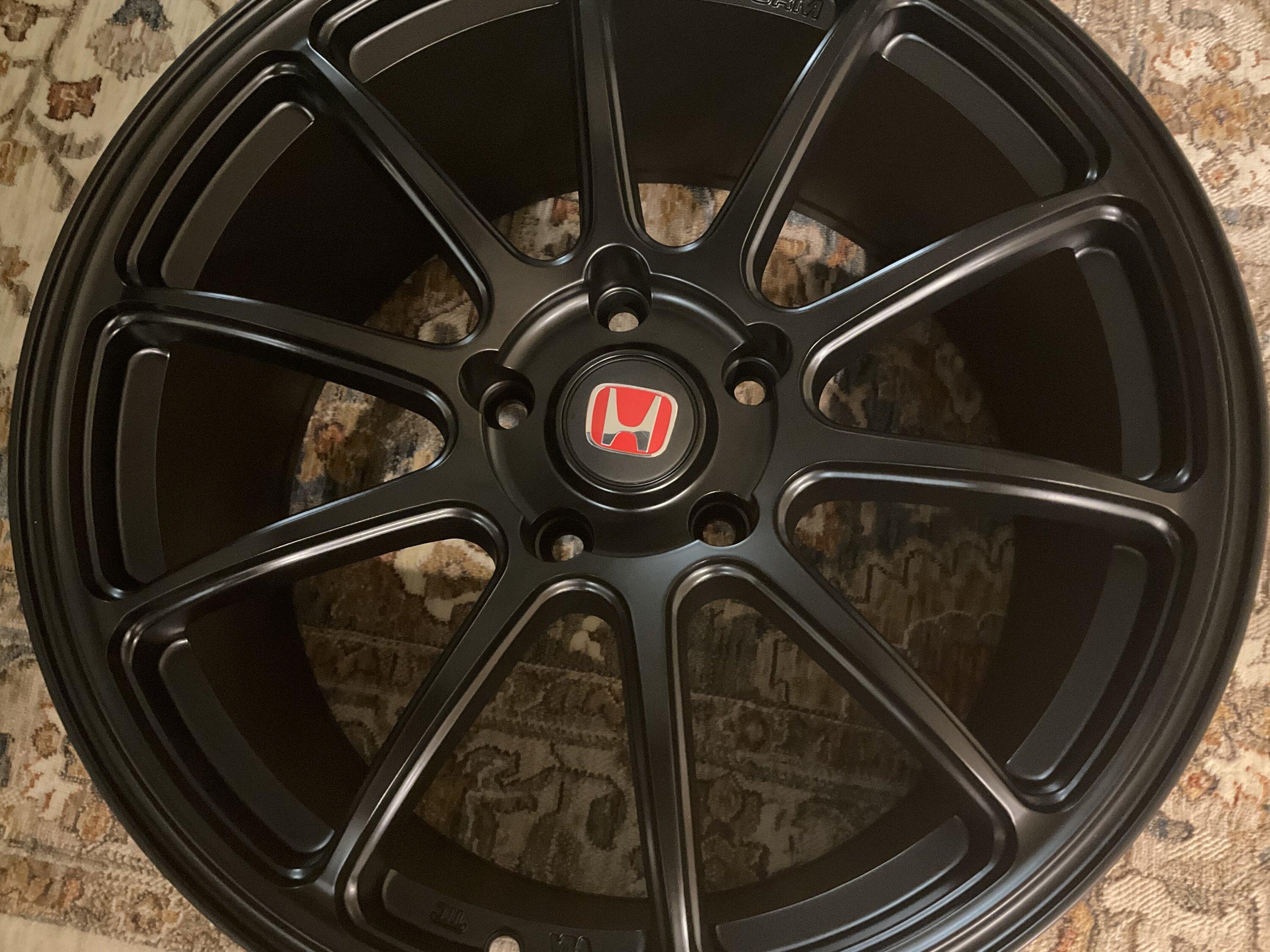 11th Gen Honda Civic What did you do to your FL5 today? IMG_3469