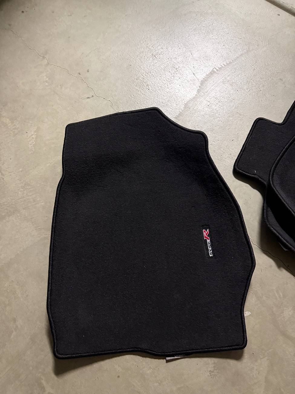 11th Gen Honda Civic FL5 Trunk Mar+ OEM black mats IMG_3796