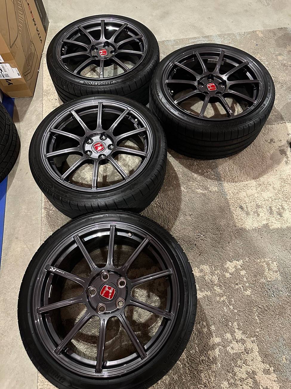 11th Gen Honda Civic SOLD - For sale: oem FL5 forged 19” wheels and tires IMG_3928