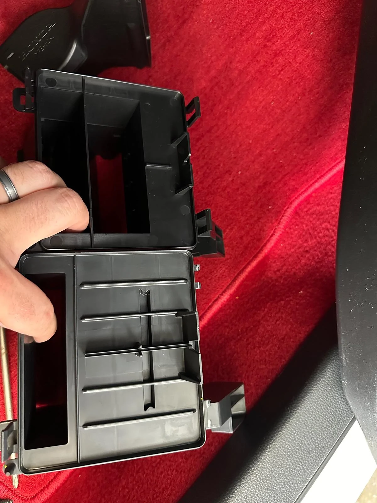 11th Gen Honda Civic Rear vents/USB port mod IMG_3947