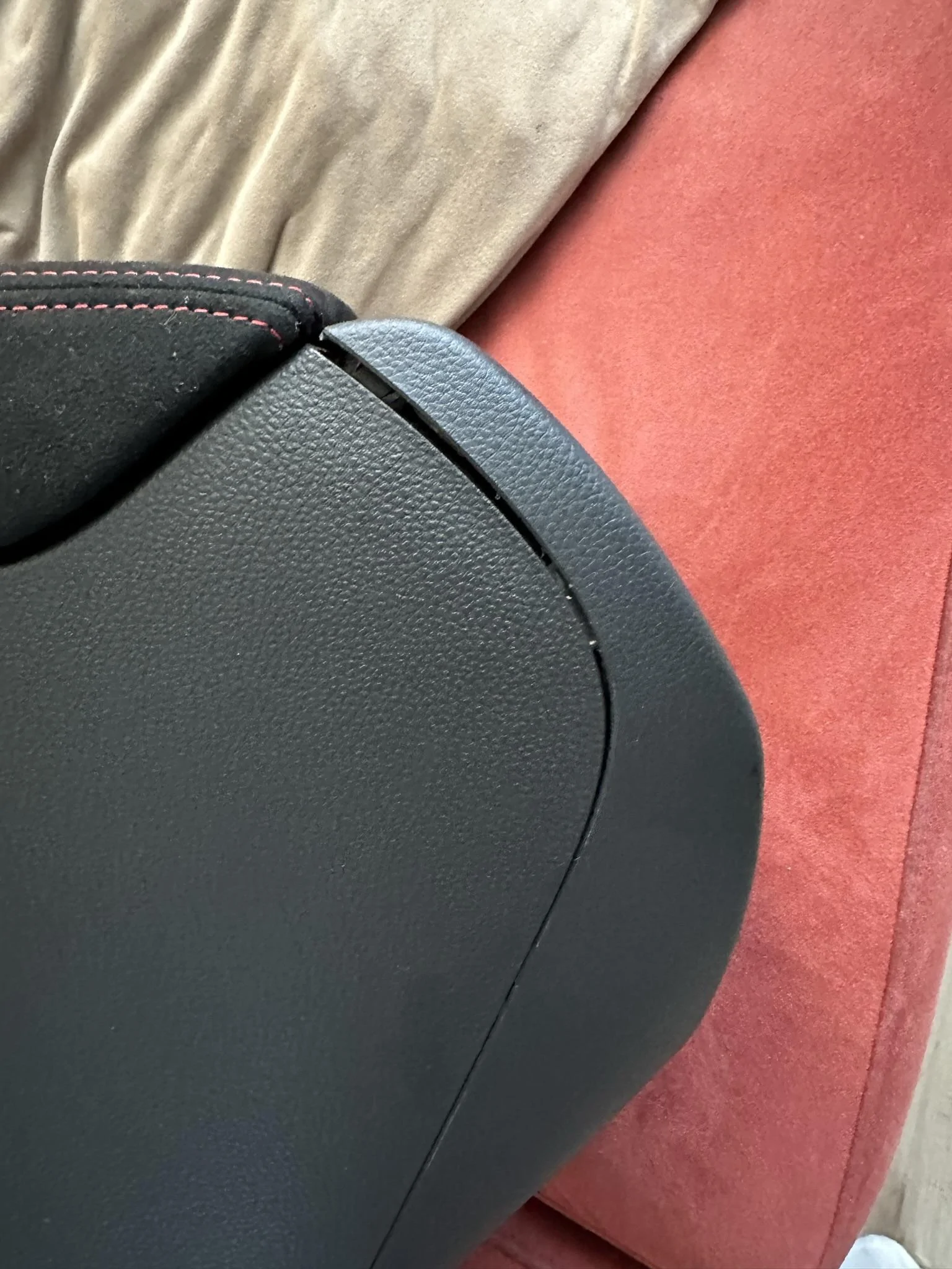 11th Gen Honda Civic Rear vents/USB port mod IMG_3980