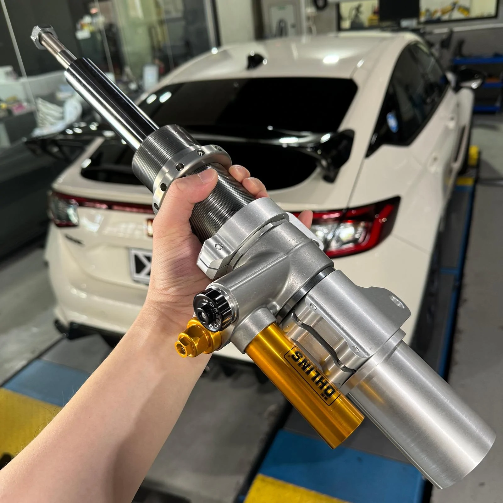 11th Gen Honda Civic Ohlins TTX fo FL5 IMG_4118