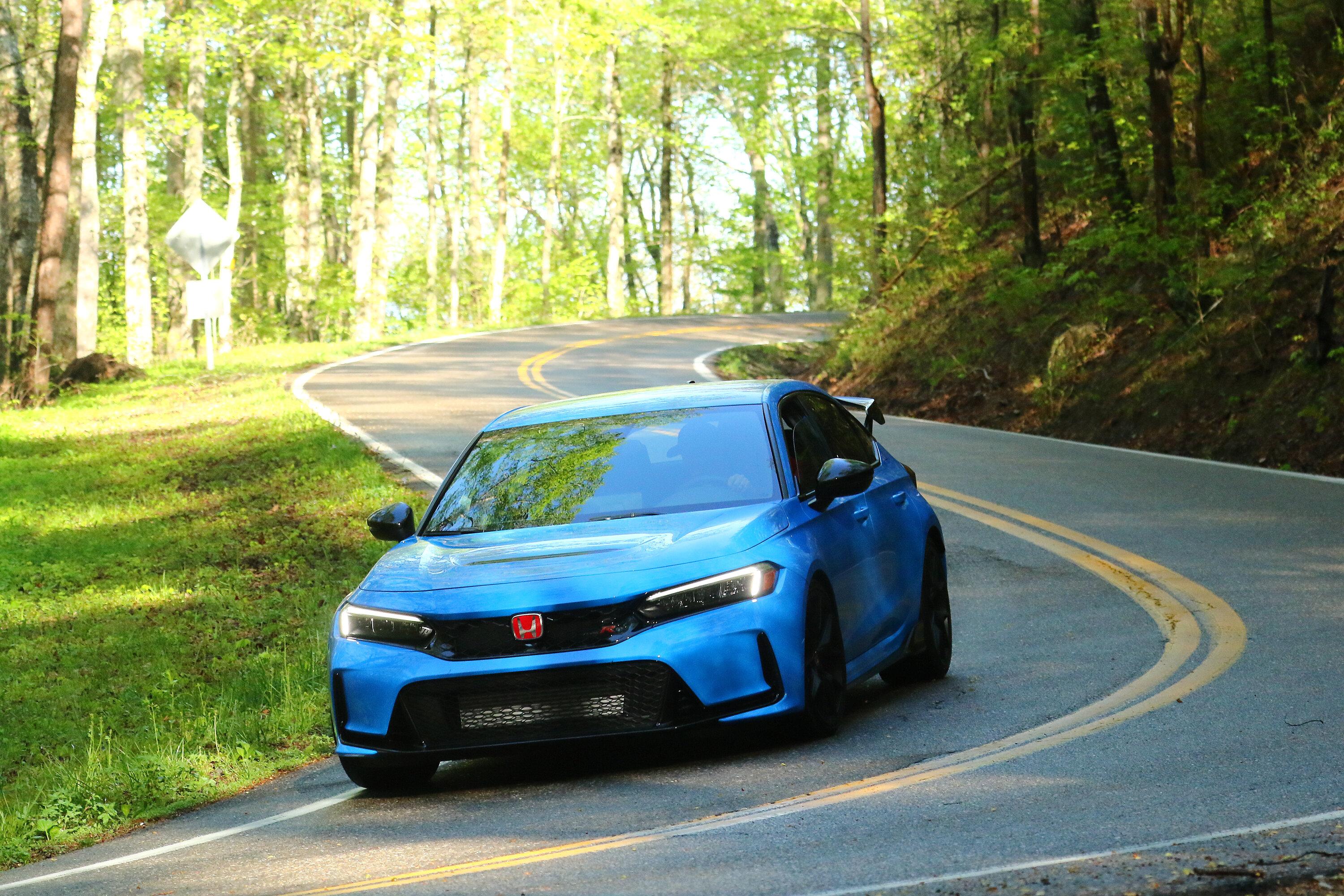 11th Gen Honda Civic Official BOOST BLUE FL5 Type R Photos Thread IMG_4123.JPG