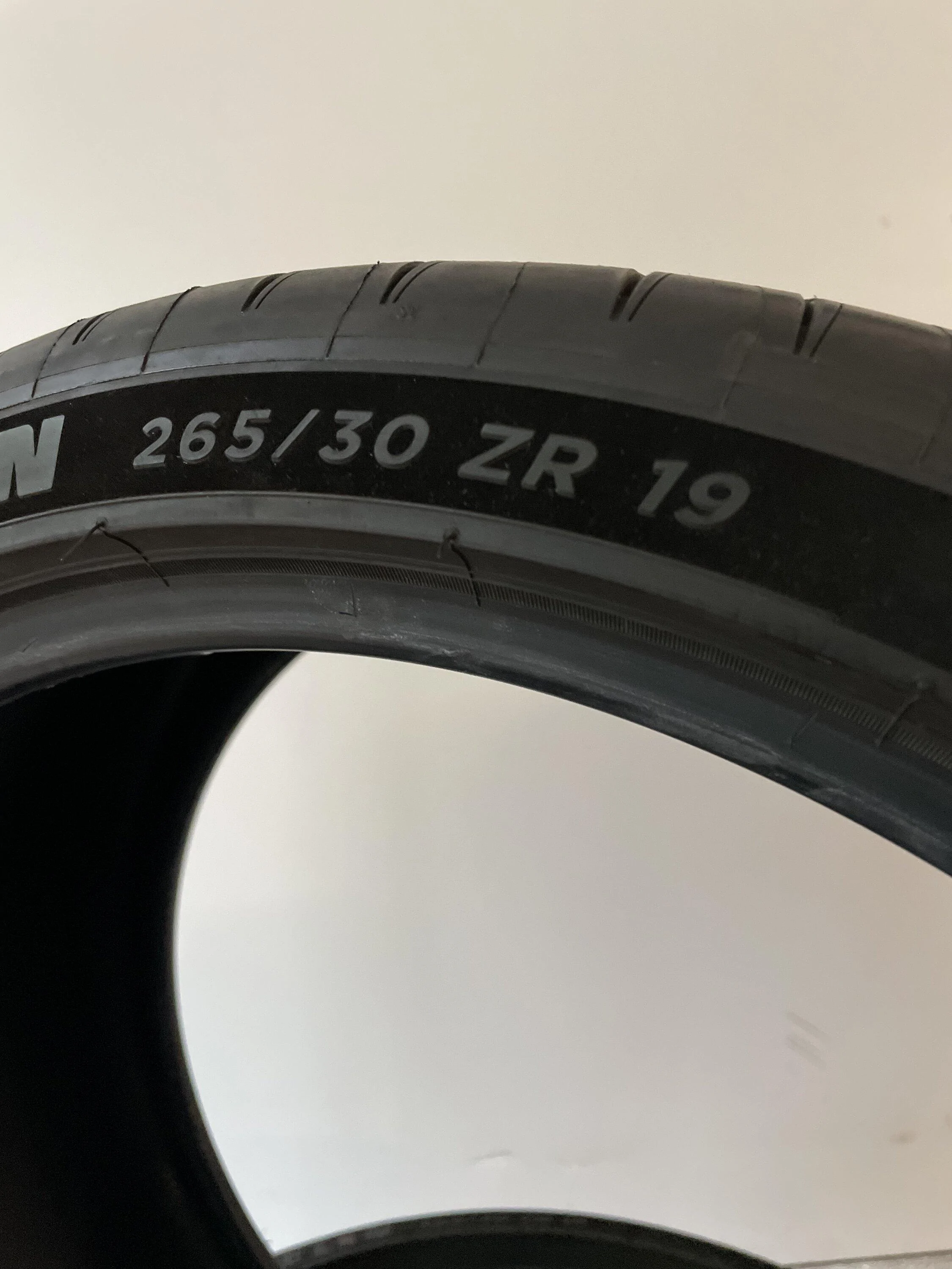 11th Gen Honda Civic OEM FL5 Tires - Pilot Sport 4 S 265/30/19 - Used for 1600 Miles IMG_4169