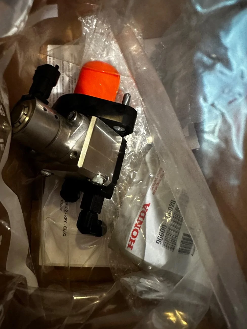 11th Gen Honda Civic XDI high pressure fuel pump for sale! IMG_4306