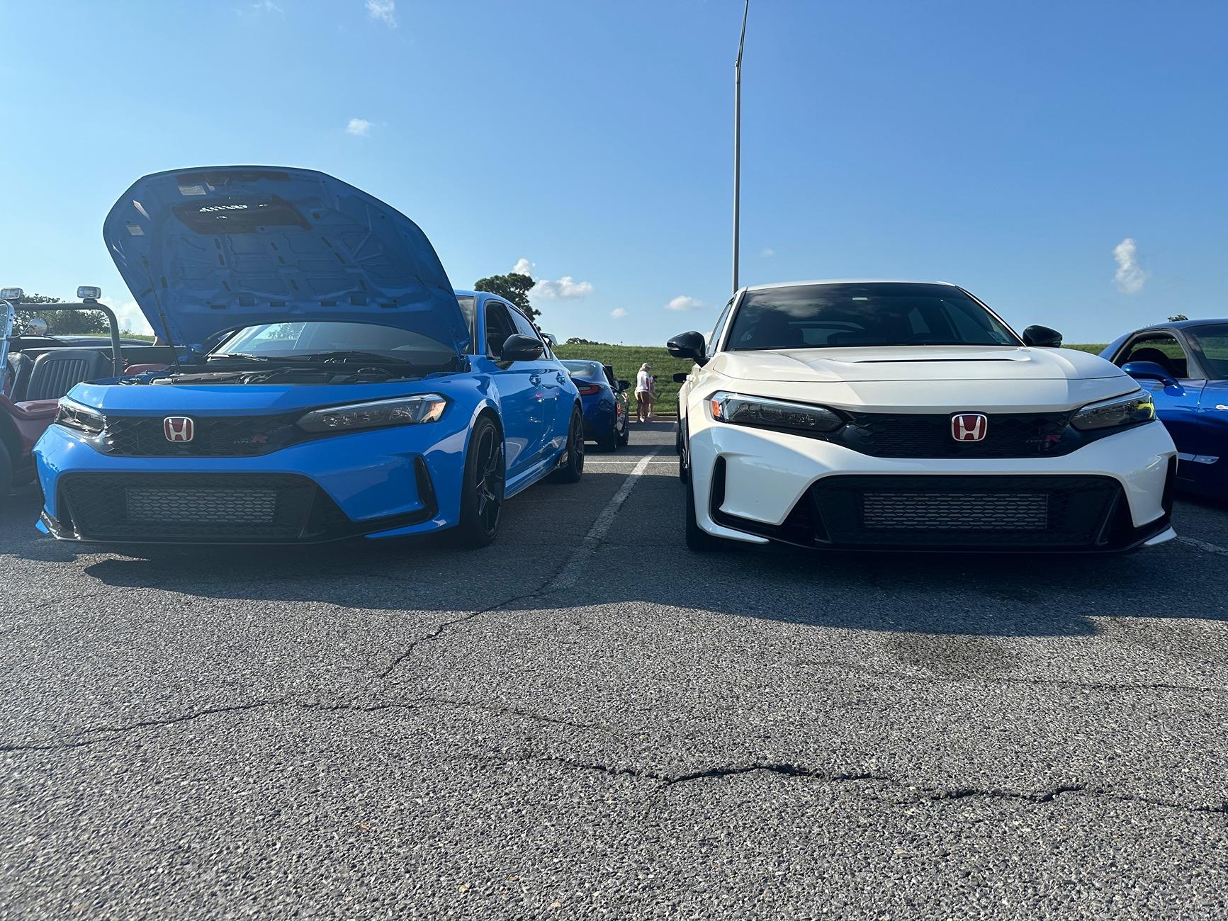 11th Gen Honda Civic Official CHAMPIONSHIP WHITE FL5 Type R Photos Thread IMG_4340