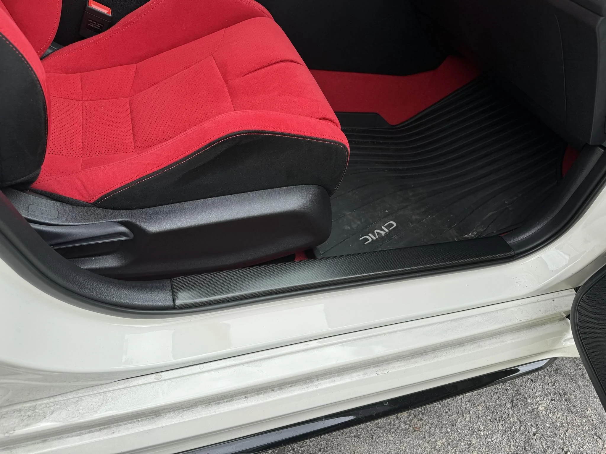 11th Gen Honda Civic What did you do to your FL5 today? IMG_4353