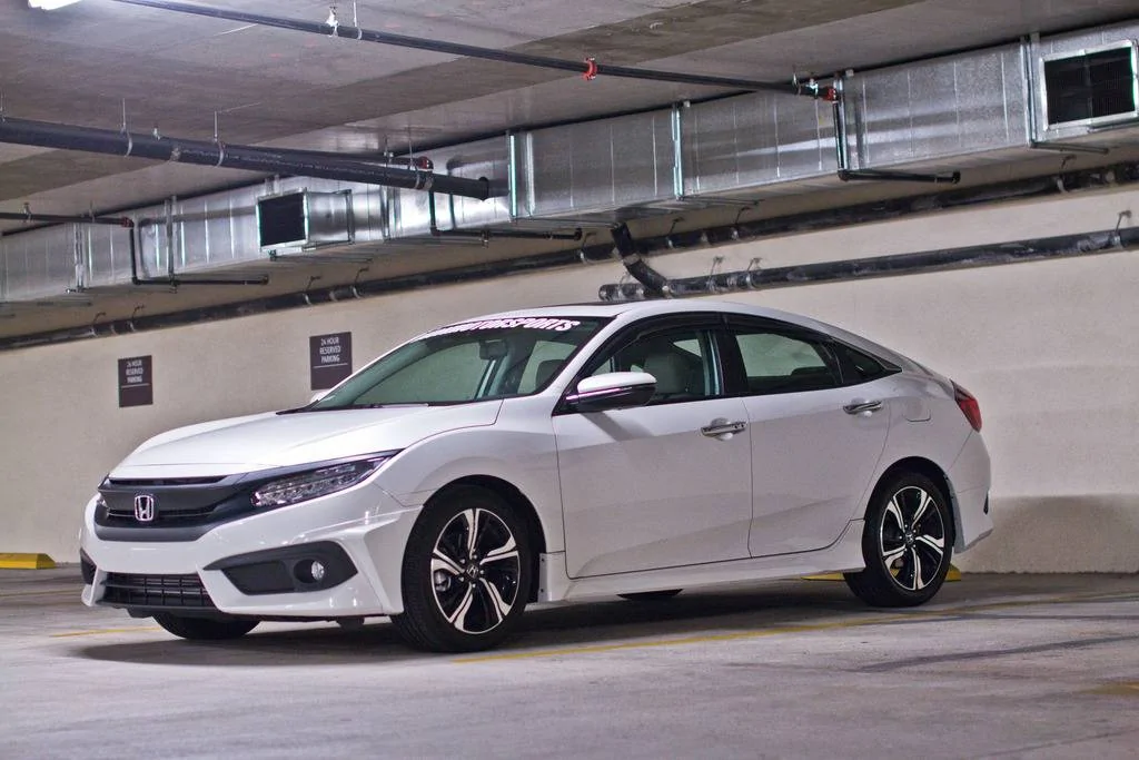 11th Gen Honda Civic 16-17 Civic 10th Gen Sedan - Front, Rear Lip, and side skirts. BODYKIT IMG_4385