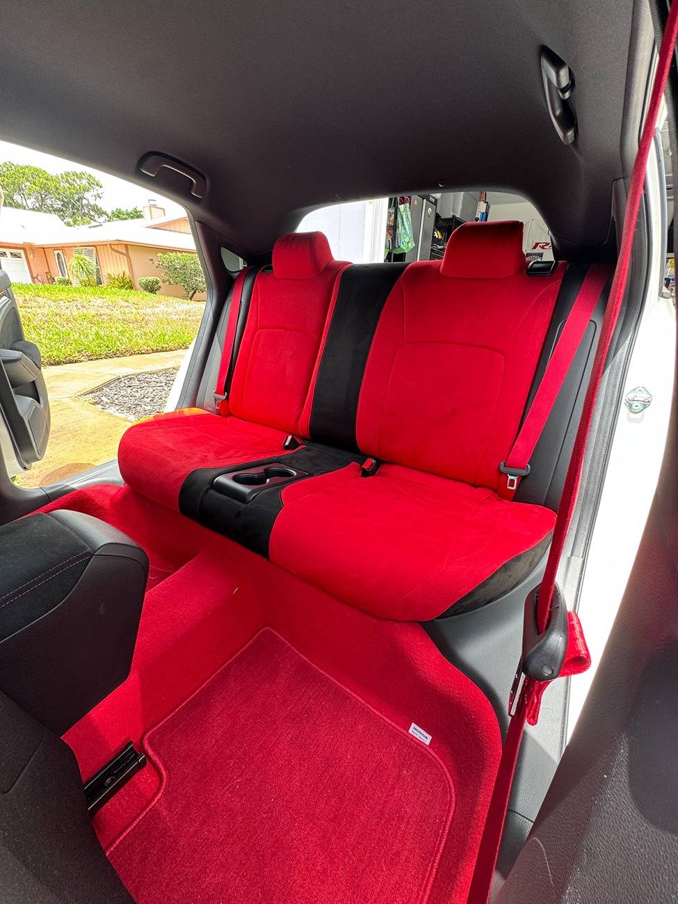 11th Gen Honda Civic Post your customized interior IMG_4516