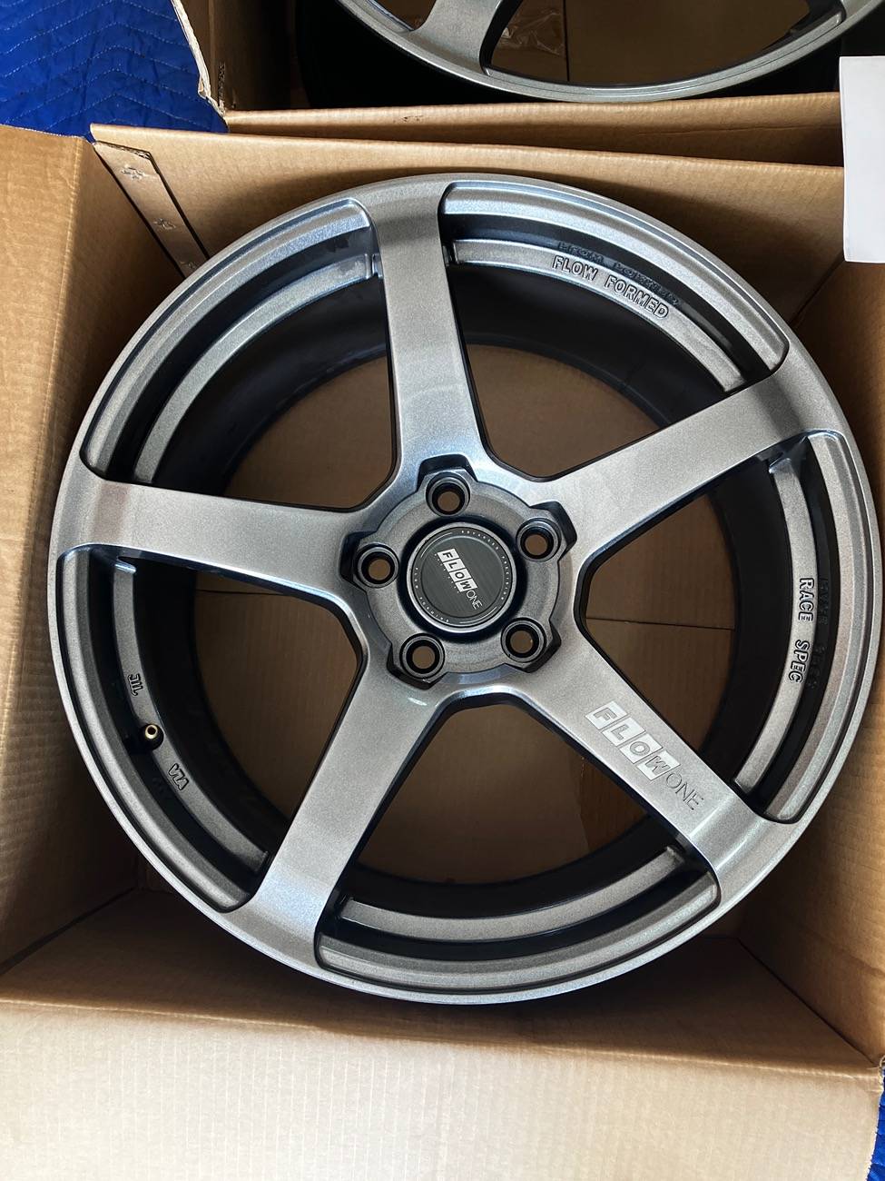 11th Gen Honda Civic Flow one Wheels 19x9,5 ET45 - 21.45 lbs IMG_4543