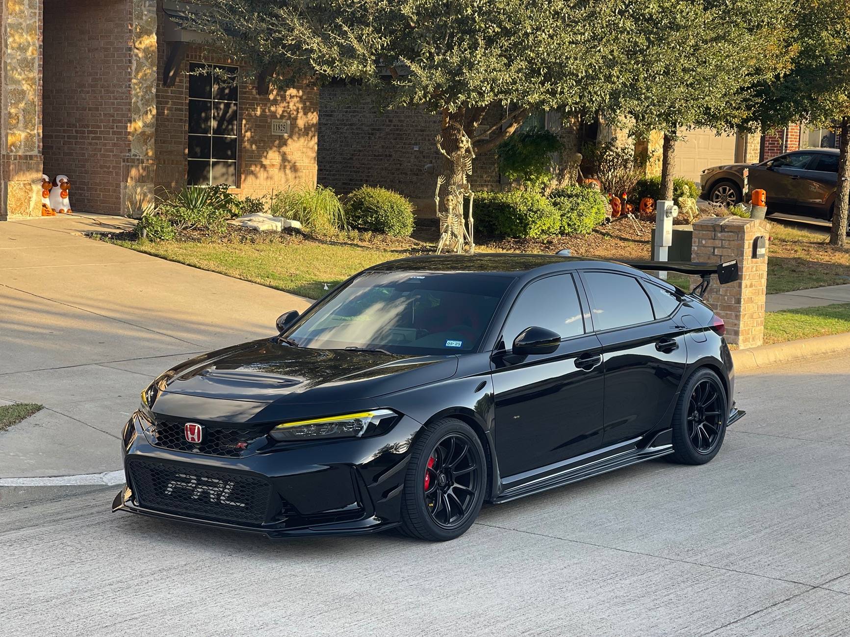 11th Gen Honda Civic I'm about to pull what's left of my hair out researching 18" wheels and tires for this car. IMG_4550