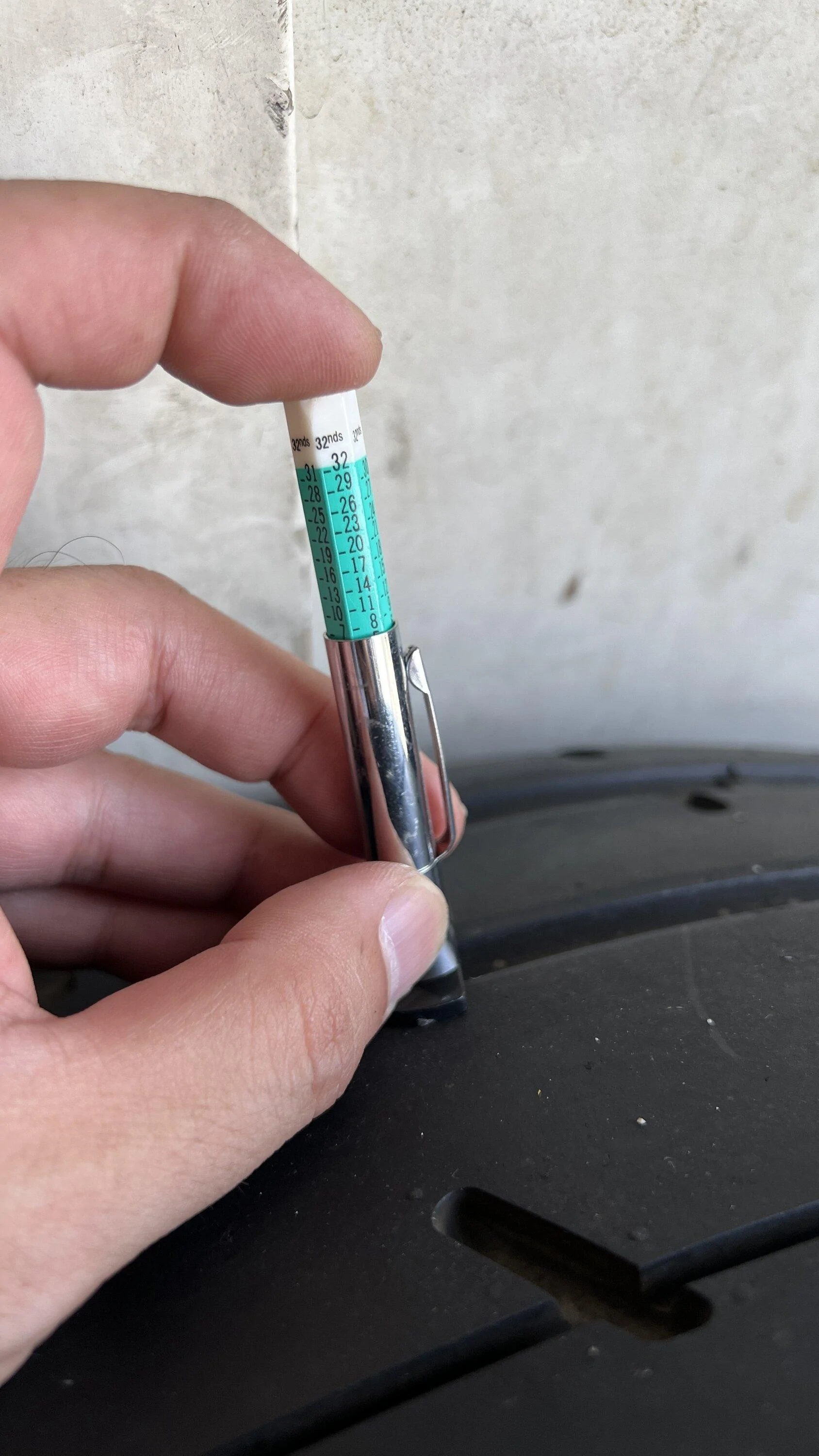 11th Gen Honda Civic CE28N (BR), TE37SL (Champ White), Spoon Oil Cap IMG_4756