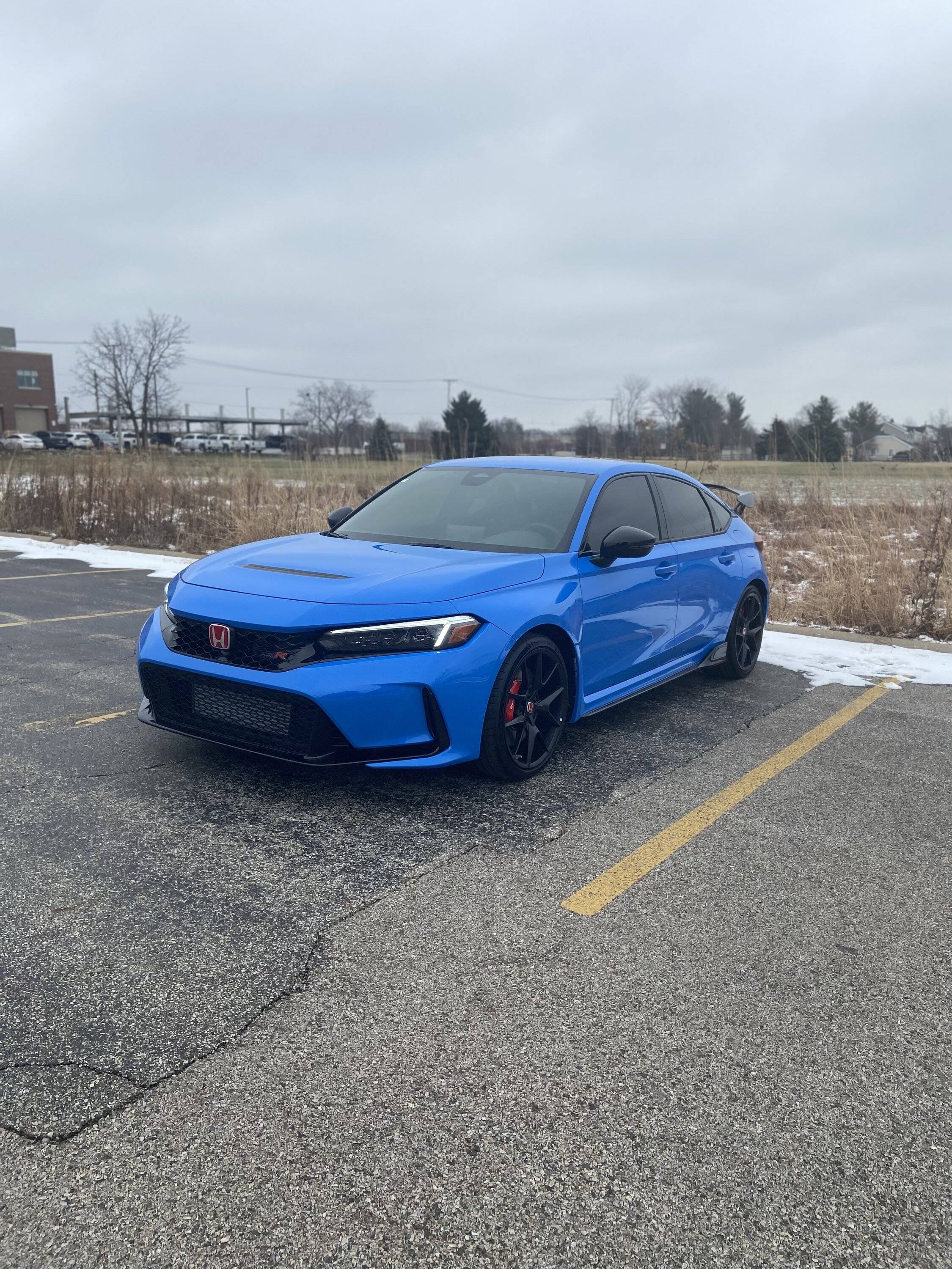 11th Gen Honda Civic Show your % of tint on your FL5 IMG_4857