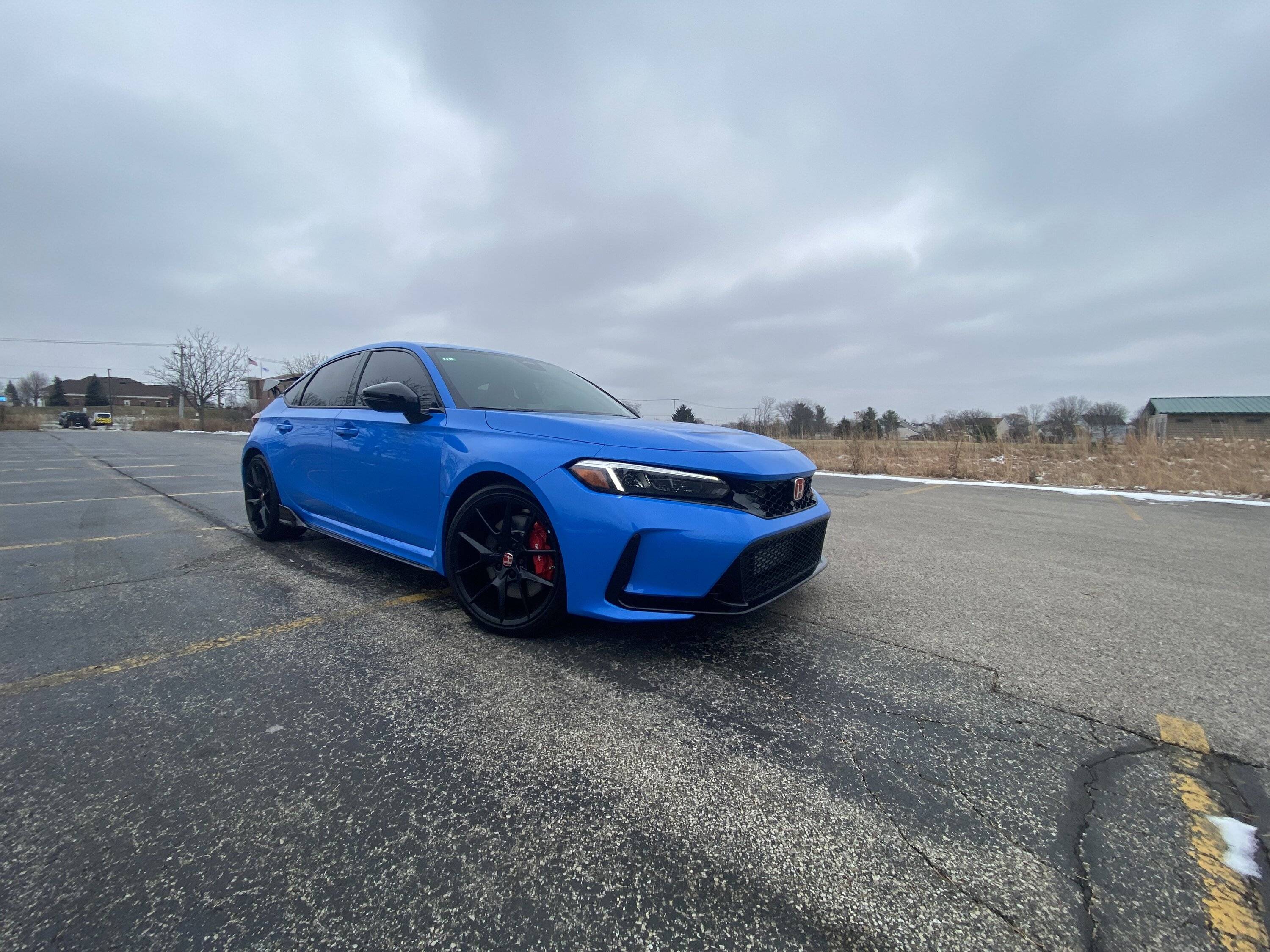 11th Gen Honda Civic Show your % of tint on your FL5 IMG_4866