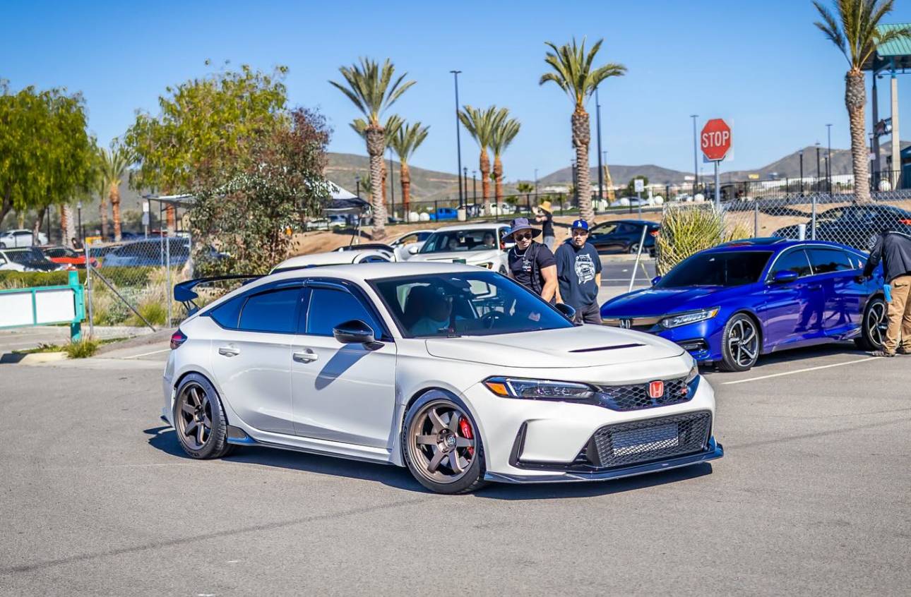 11th Gen Honda Civic Volk TE37 SL 18x10 +40 5x120 Socal IMG_4911