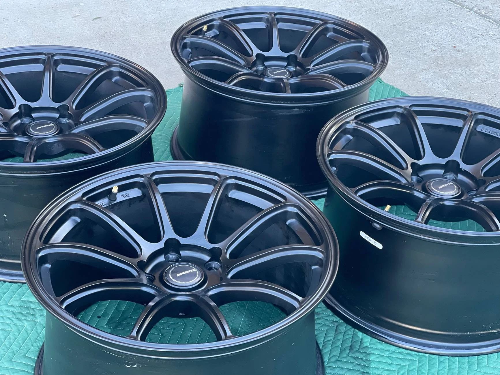 11th Gen Honda Civic OEM Parts (CF Wing + shift knob), 18’s wheels and more IMG_5040
