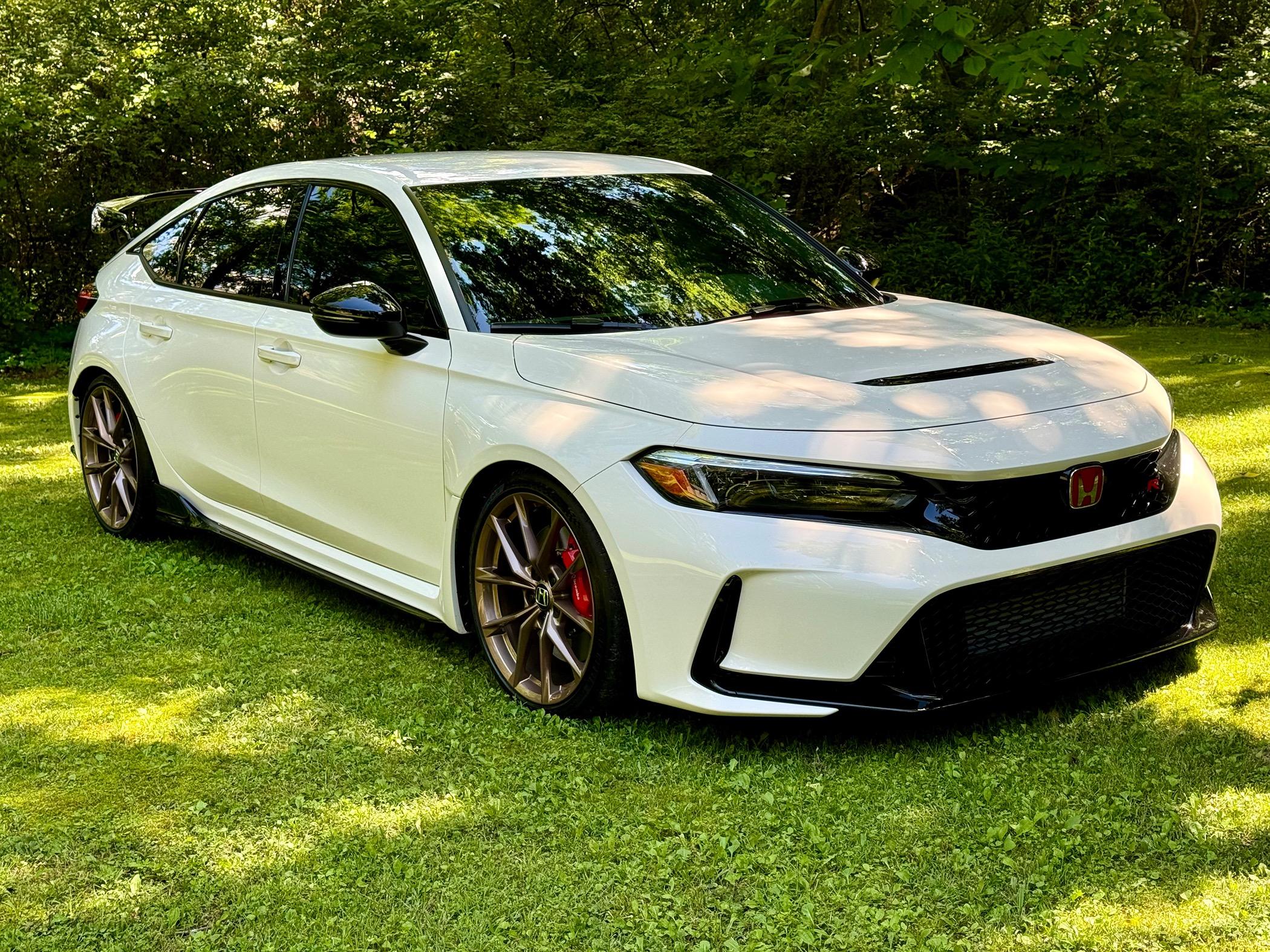 11th Gen Honda Civic Bronze Integra Type S wheels on CW FL5? IMG_5047