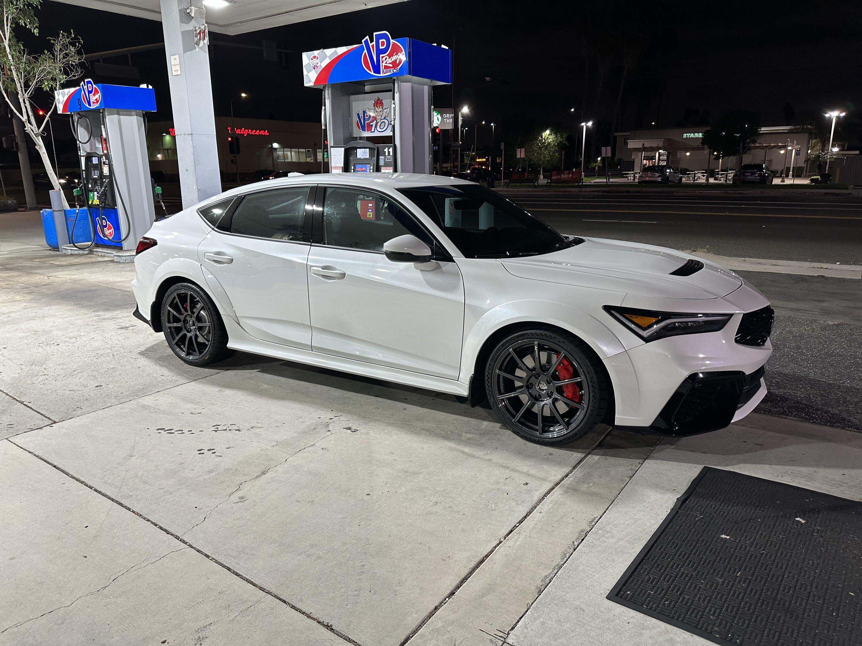 11th Gen Honda Civic WTB FL5 Forged 19" wheels IMG_5050