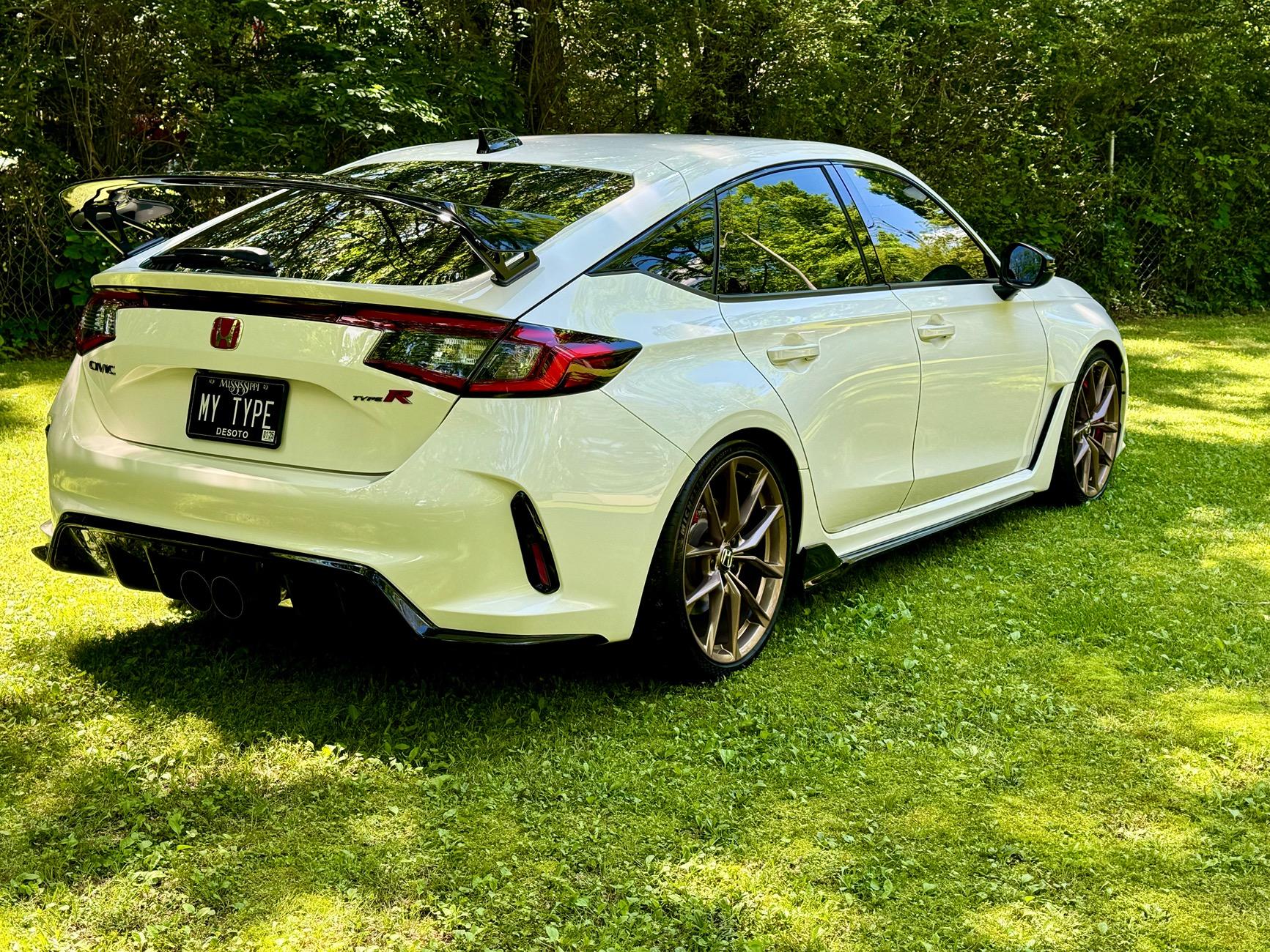 11th Gen Honda Civic FL5 Vanity Plate Hall of Fame IMG_5050