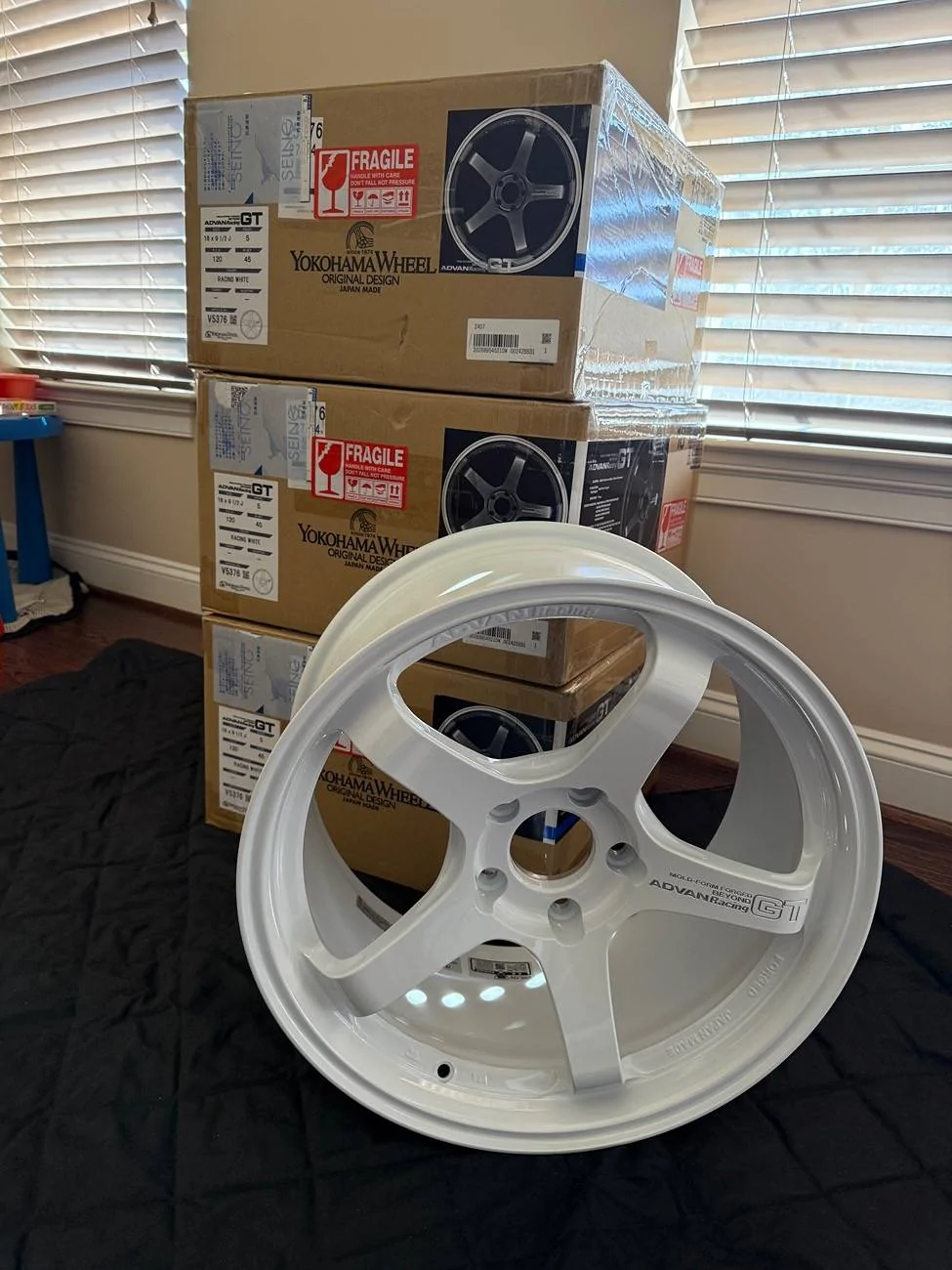 11th Gen Honda Civic SOLD!! Advan GT Beyond - RW 18x9.5 +45 ***2,800*** IMG_5052