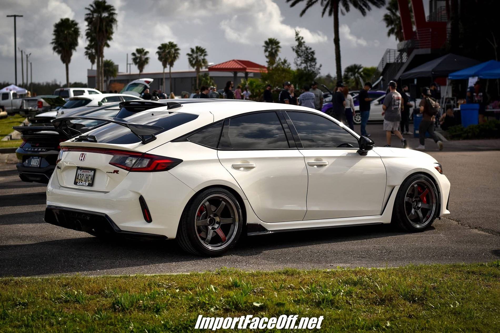 11th Gen Honda Civic Official CHAMPIONSHIP WHITE FL5 Type R Photos Thread IMG_5216
