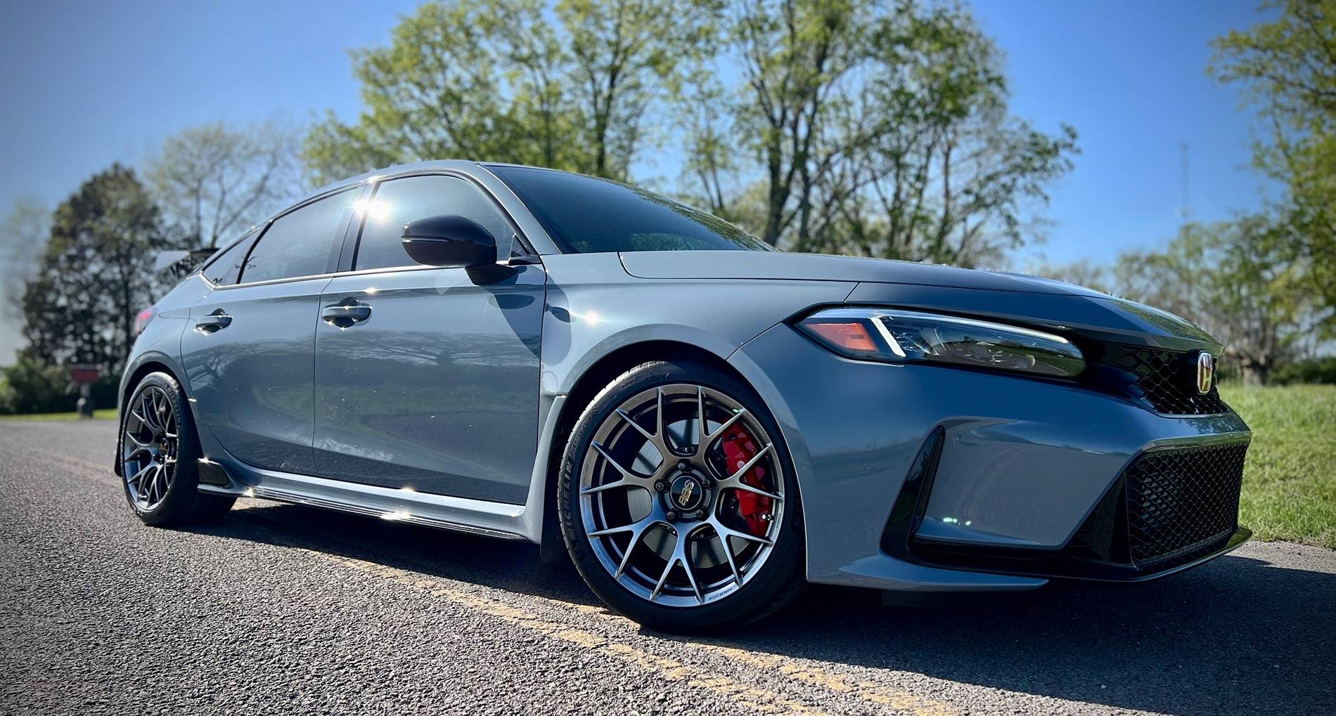 11th Gen Honda Civic Official Wheel Fitment Thread for 11th Gen FL5 Civic Type R IMG_5277