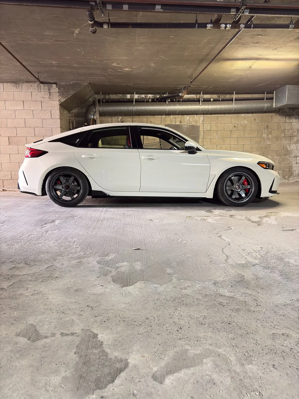 11th Gen Honda Civic Official CHAMPIONSHIP WHITE FL5 Type R Photos Thread IMG_5371