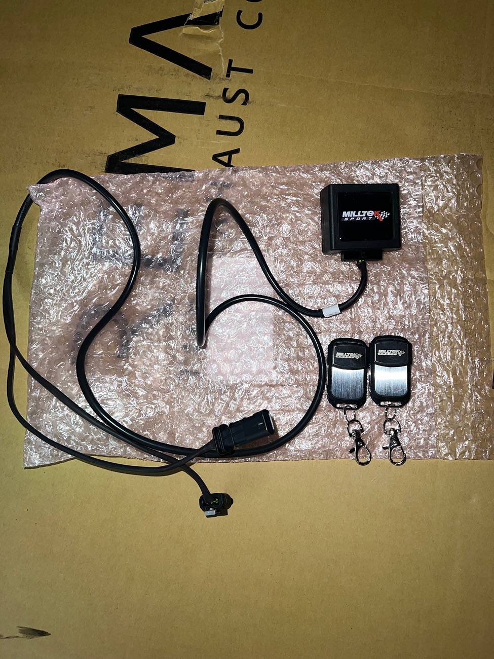 11th Gen Honda Civic FL5 Remark valved exhaust + Milltek valve controller IMG_5681