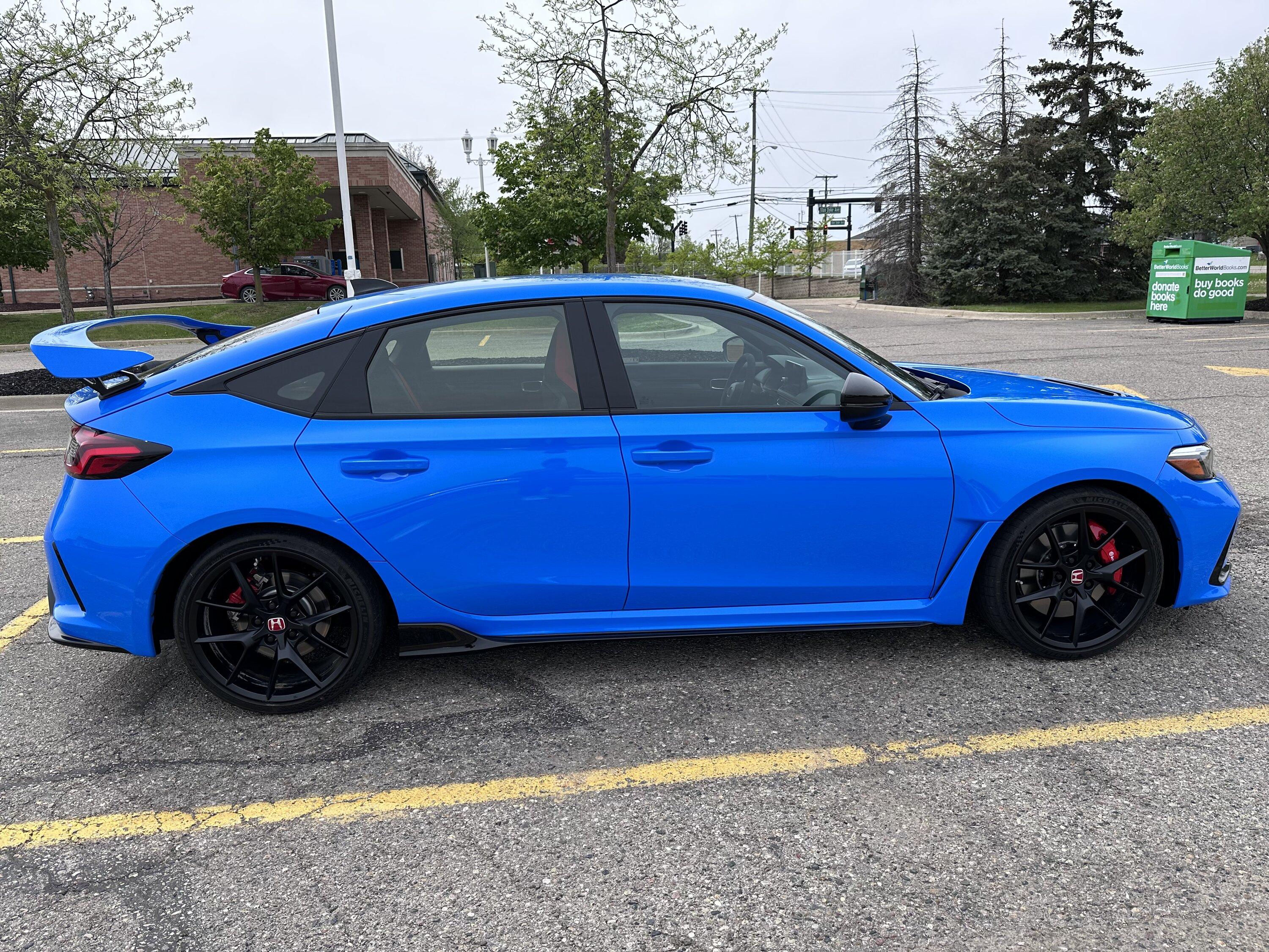 11th Gen Honda Civic FL5 Type R Spoiler Painted Boost Blue IMG_5869