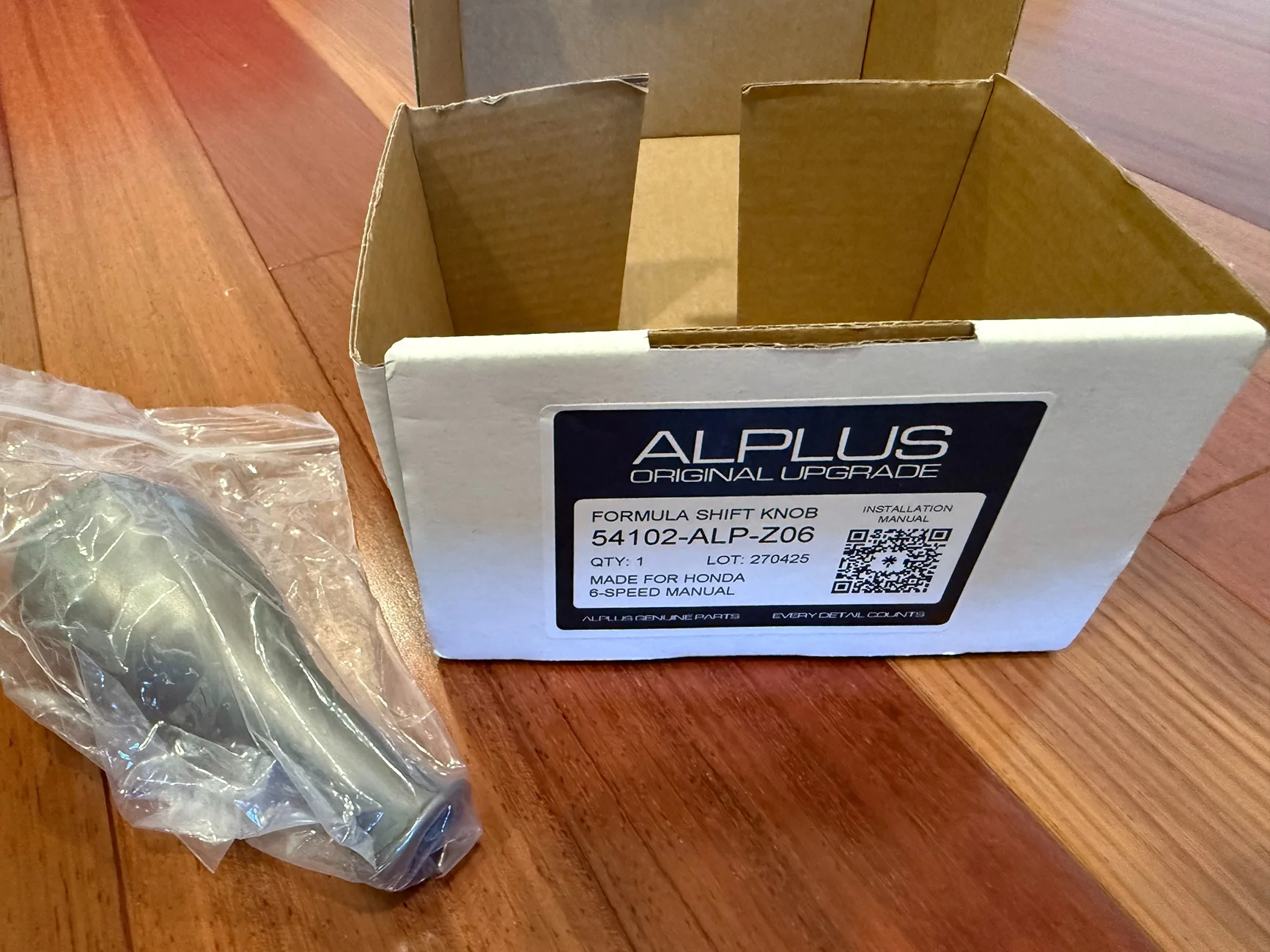 11th Gen Honda Civic SOLD: Alplus Formula Shift Knob Titanium IMG_5878