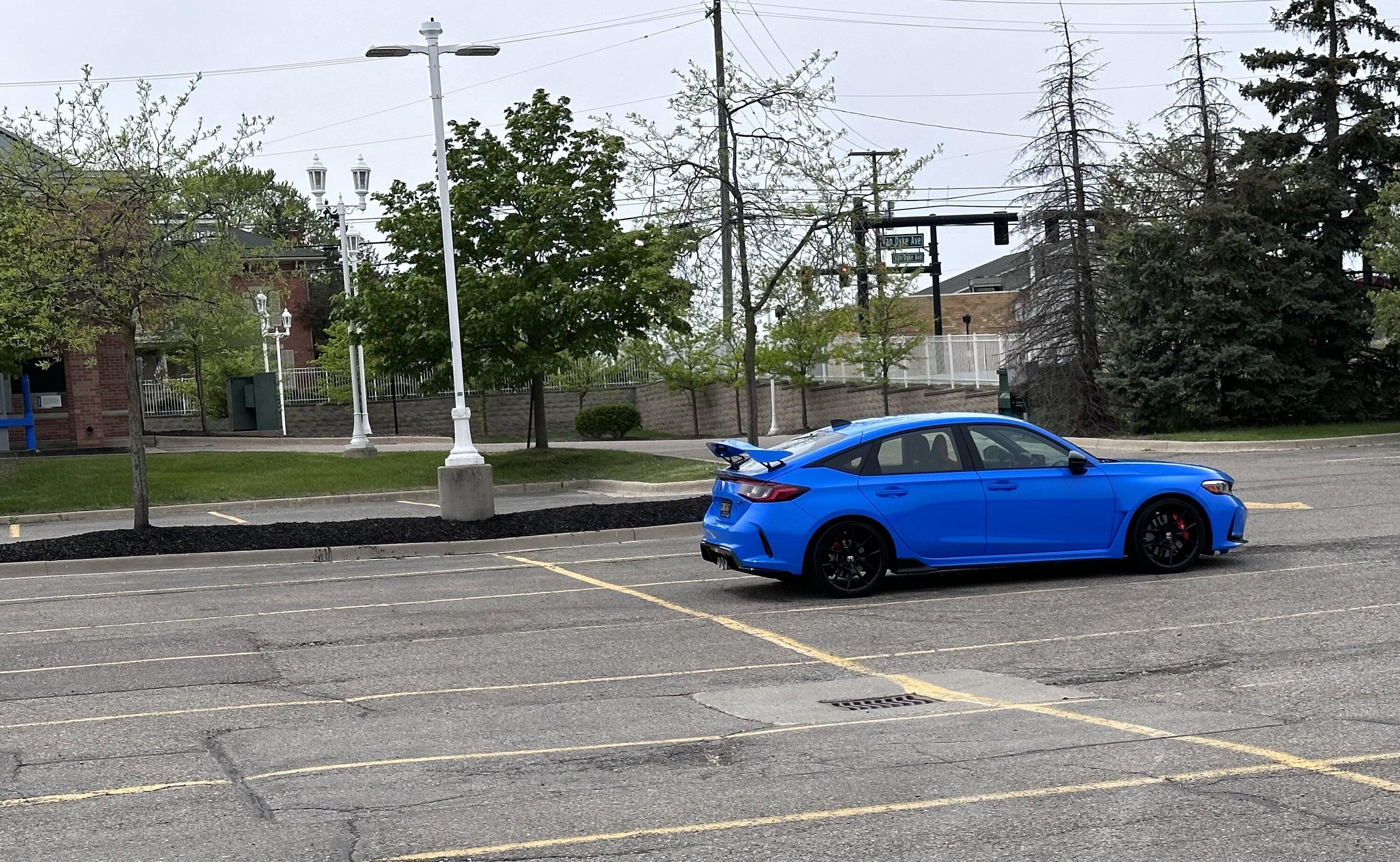 11th Gen Honda Civic FL5 Type R Spoiler Painted Boost Blue IMG_5885