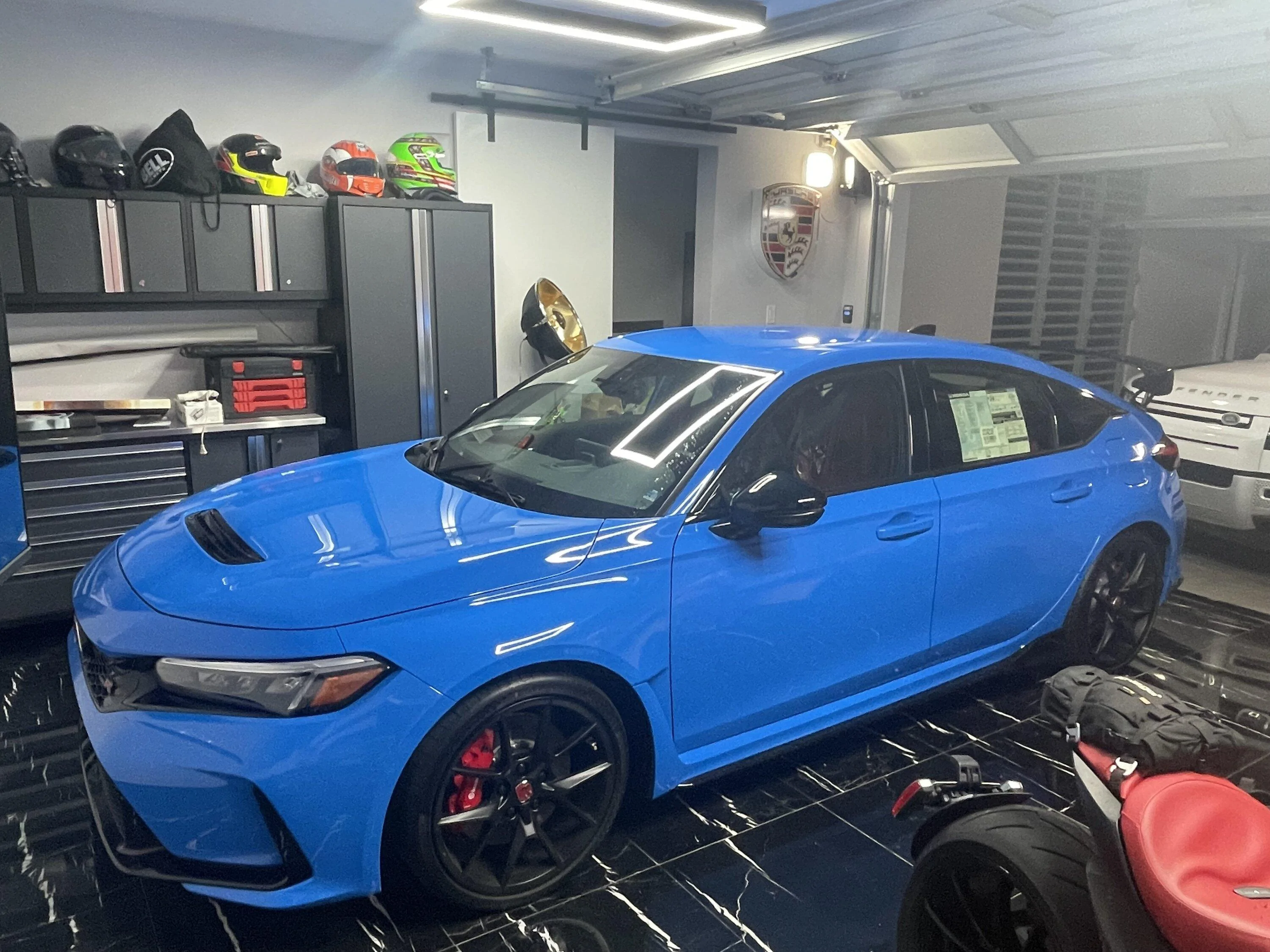 11th Gen Honda Civic Post your FL5 Civic Type R delivery pics! 🙌 📸 IMG_6187